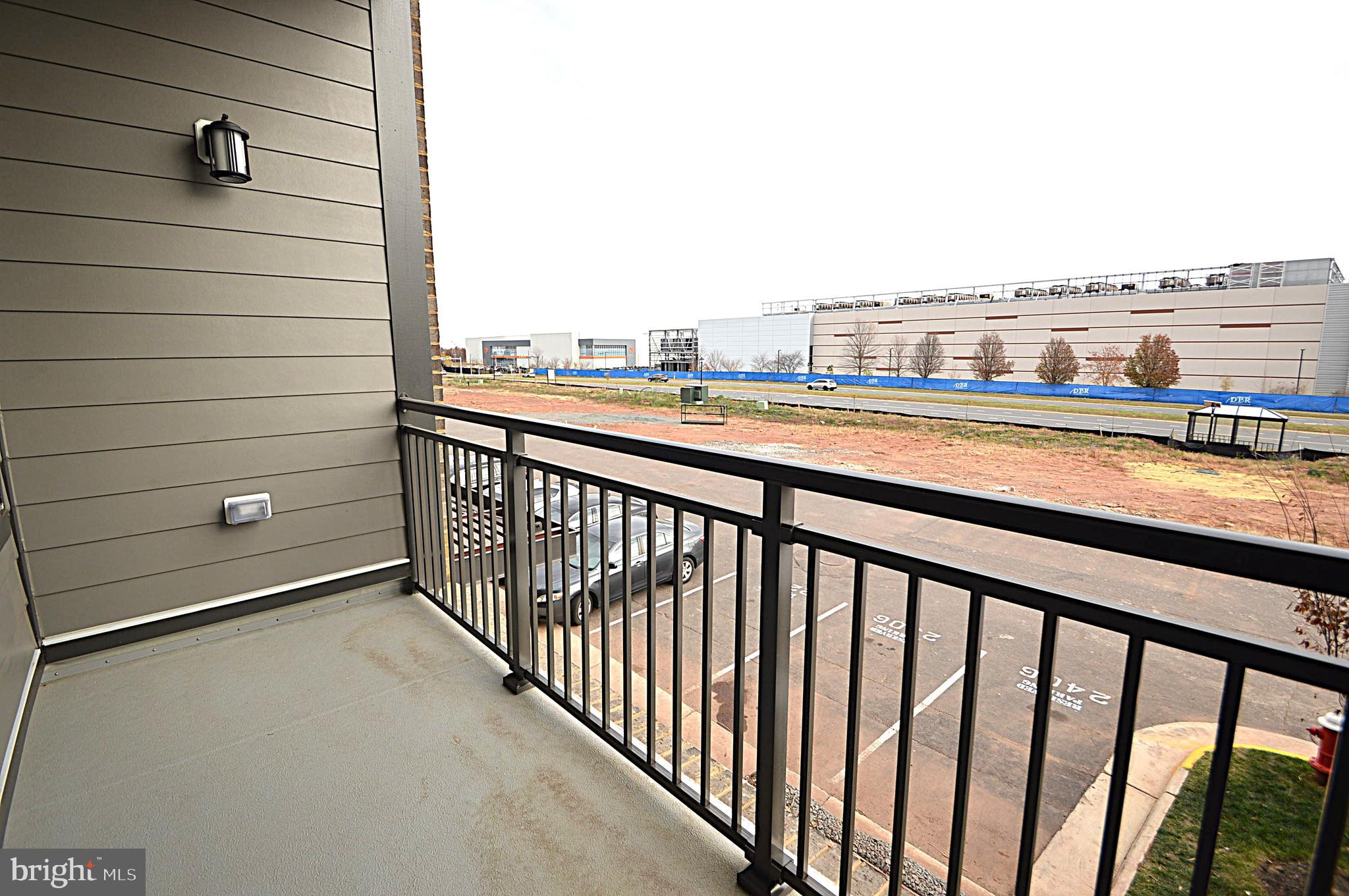 WAXPOOL CROSSING - Residential Lease