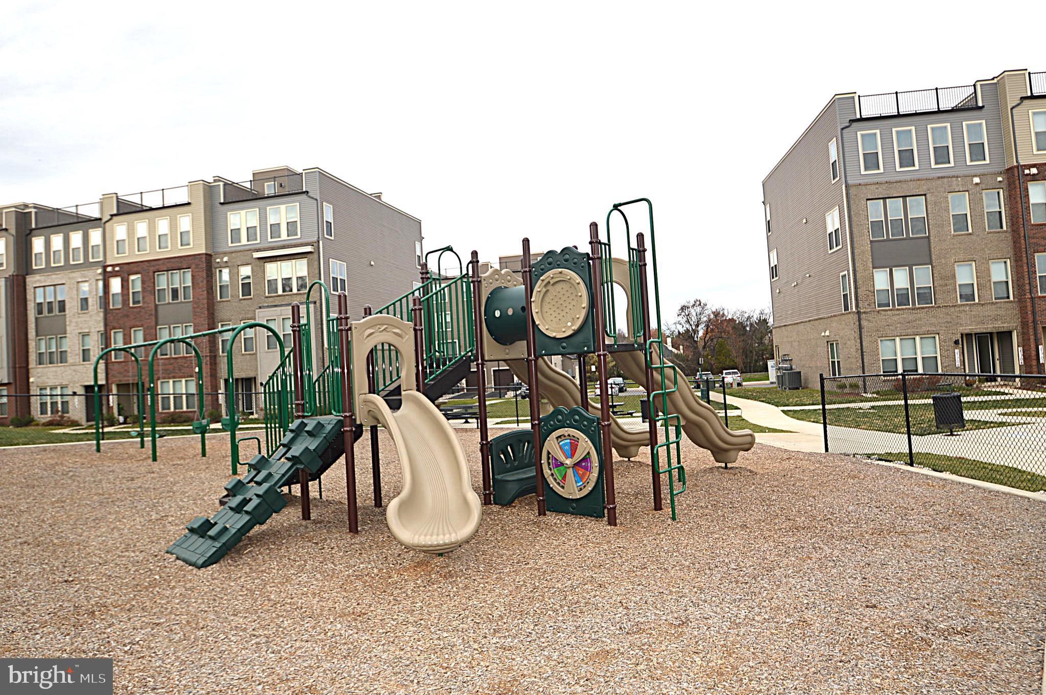 WAXPOOL CROSSING - Residential Lease