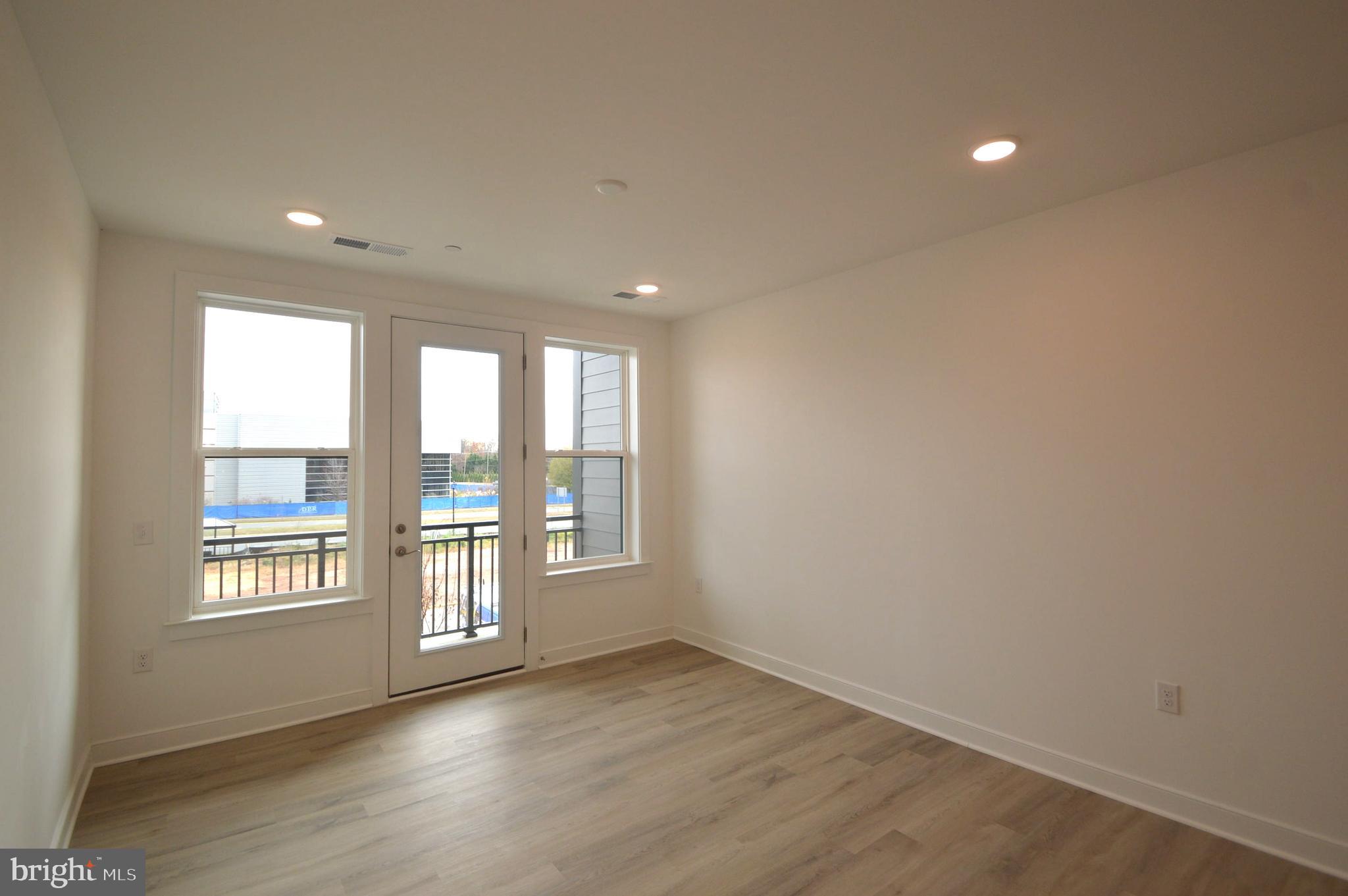 WAXPOOL CROSSING - Residential Lease