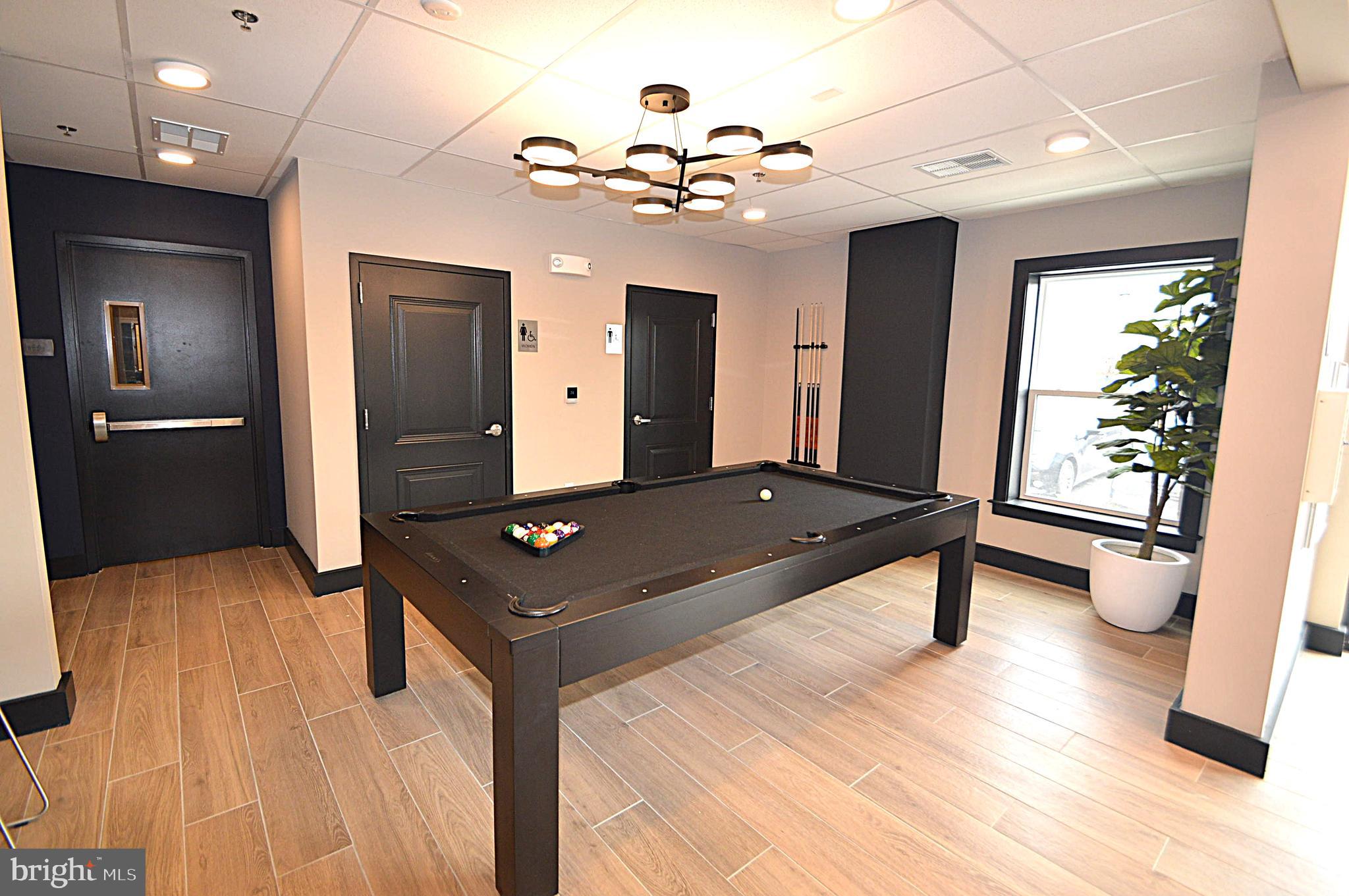 WAXPOOL CROSSING - Residential Lease