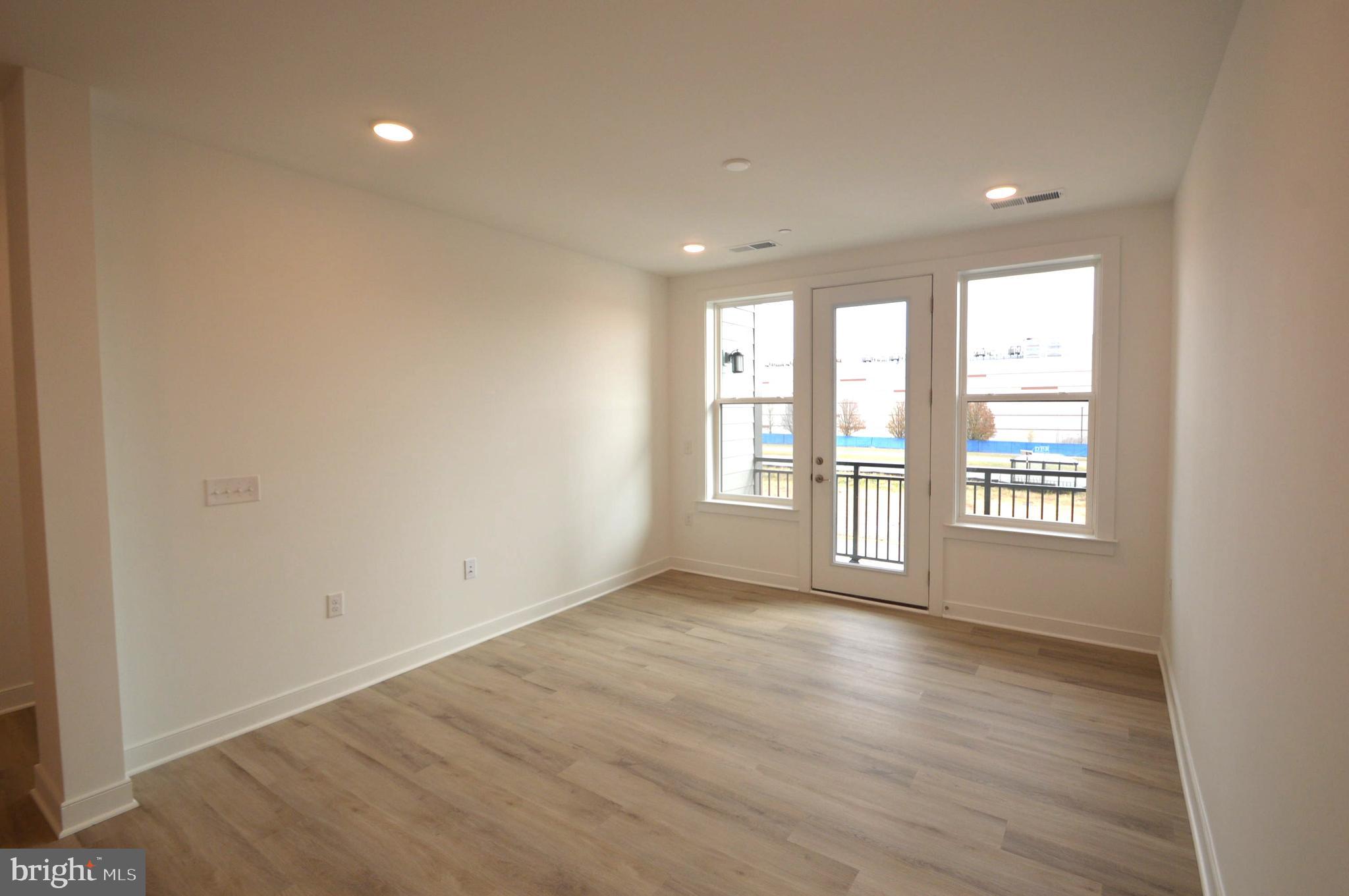 WAXPOOL CROSSING - Residential Lease