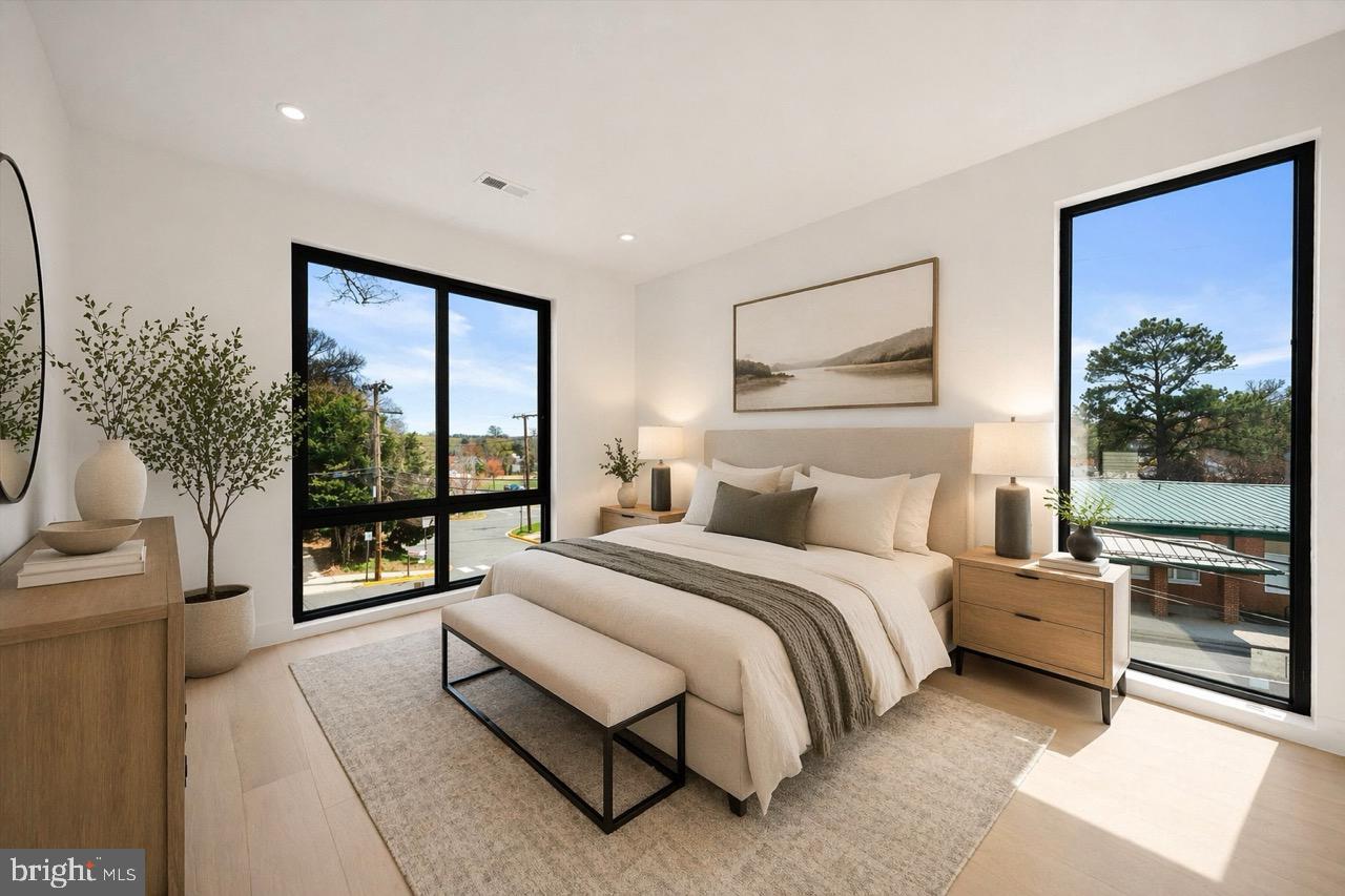 WEST LAWN - Residential