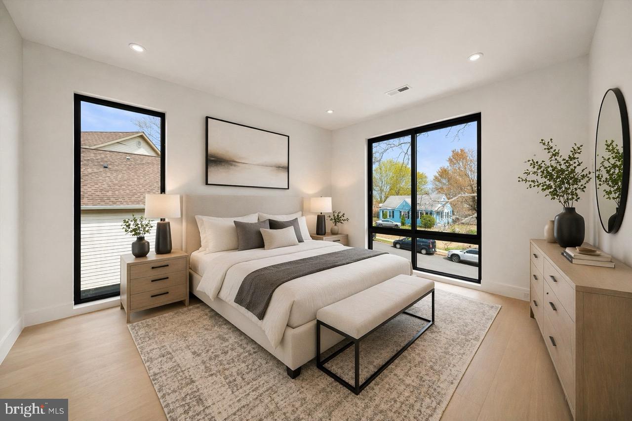 WEST LAWN - Residential