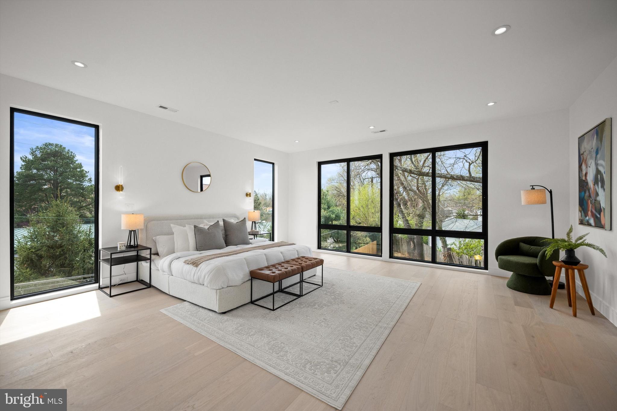 WEST LAWN - Residential