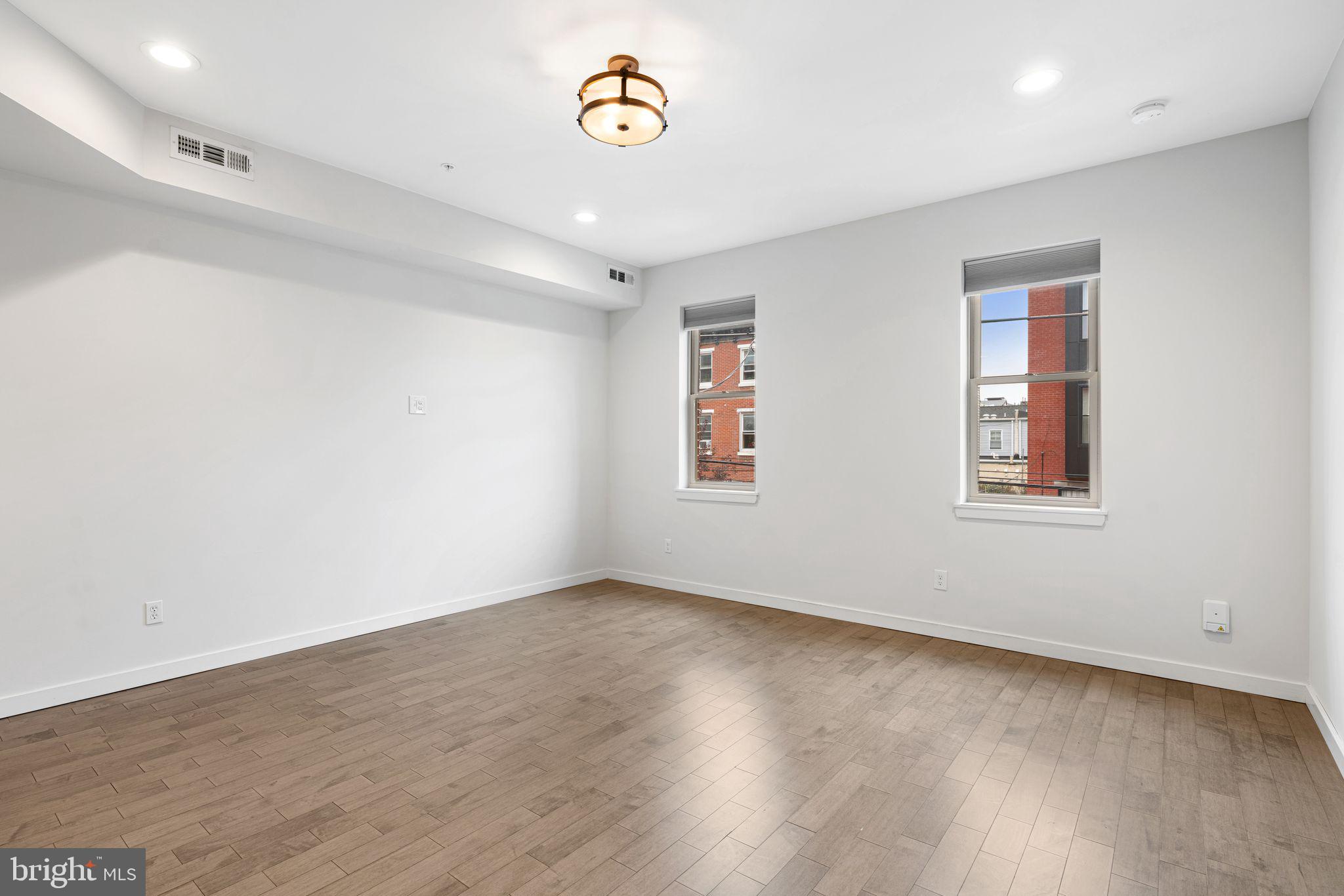 FRANCISVILLE - Residential