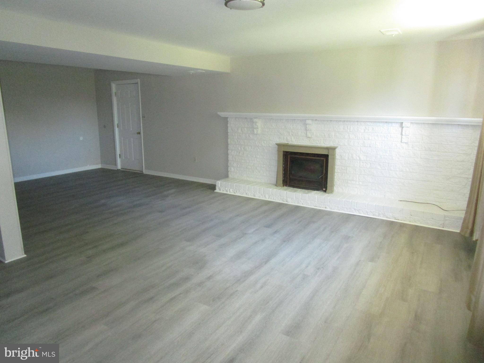 WOODBERRY FOREST - Residential Lease