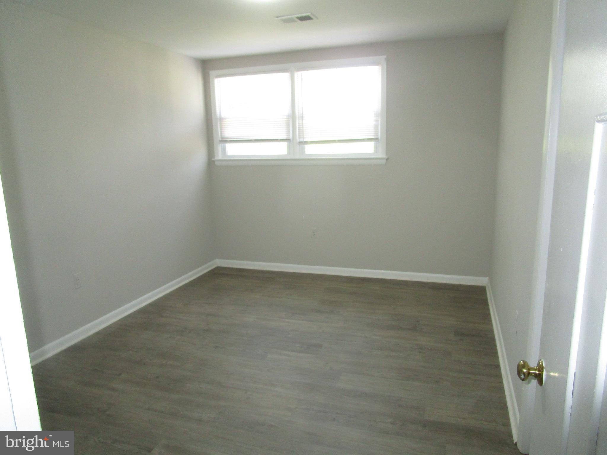 WOODBERRY FOREST - Residential Lease