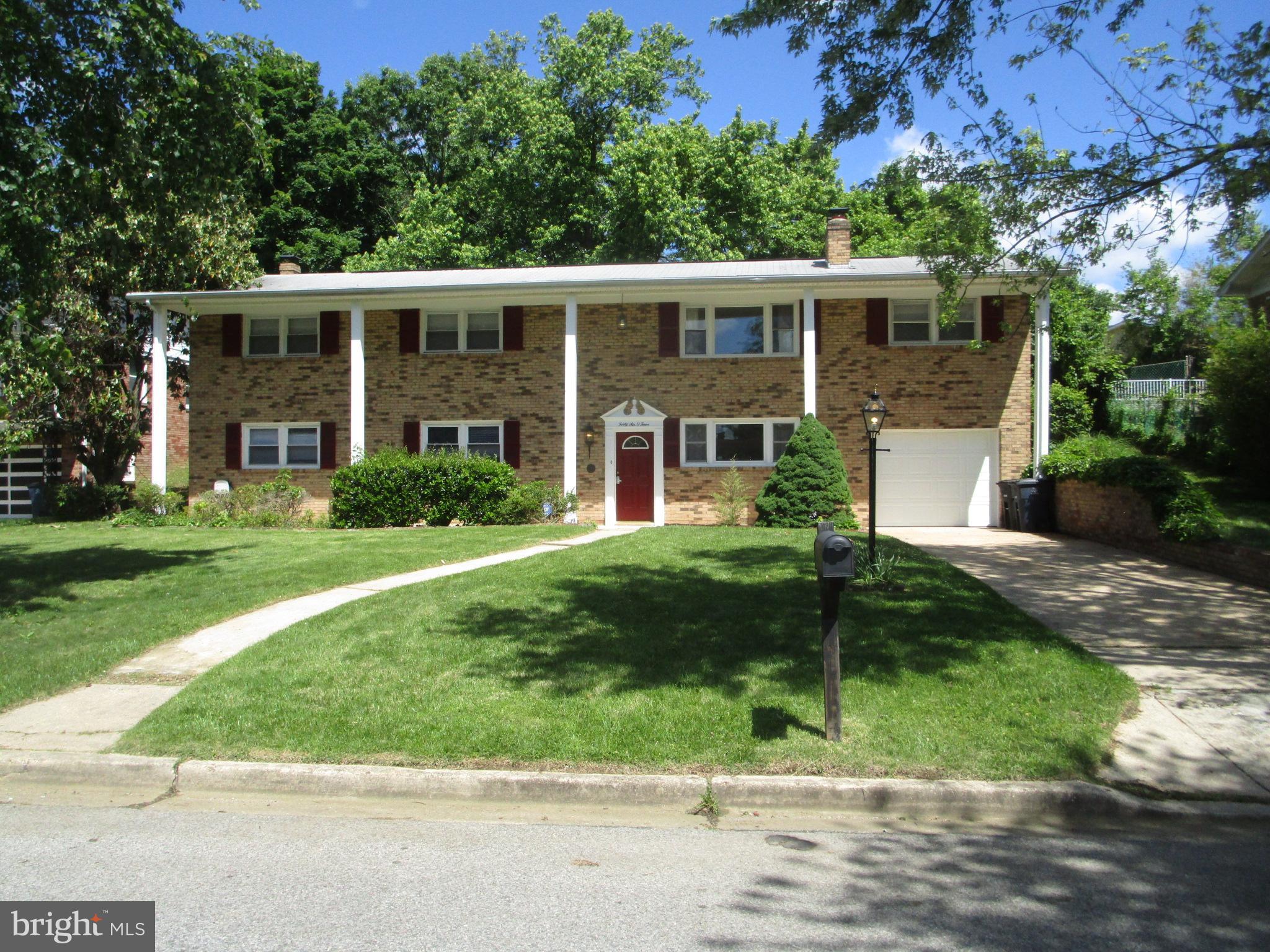 WOODBERRY FOREST - Residential Lease