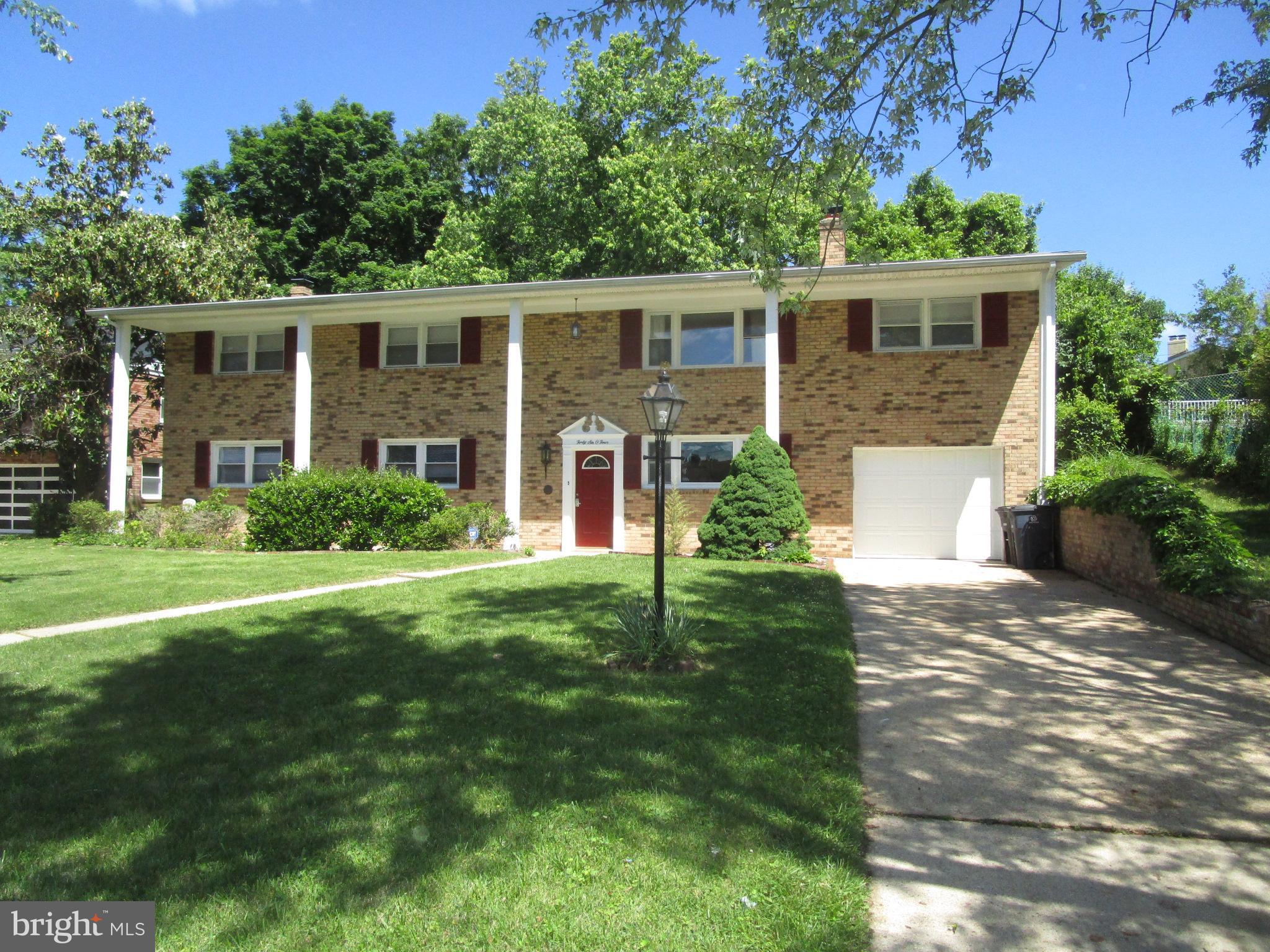 WOODBERRY FOREST - Residential Lease