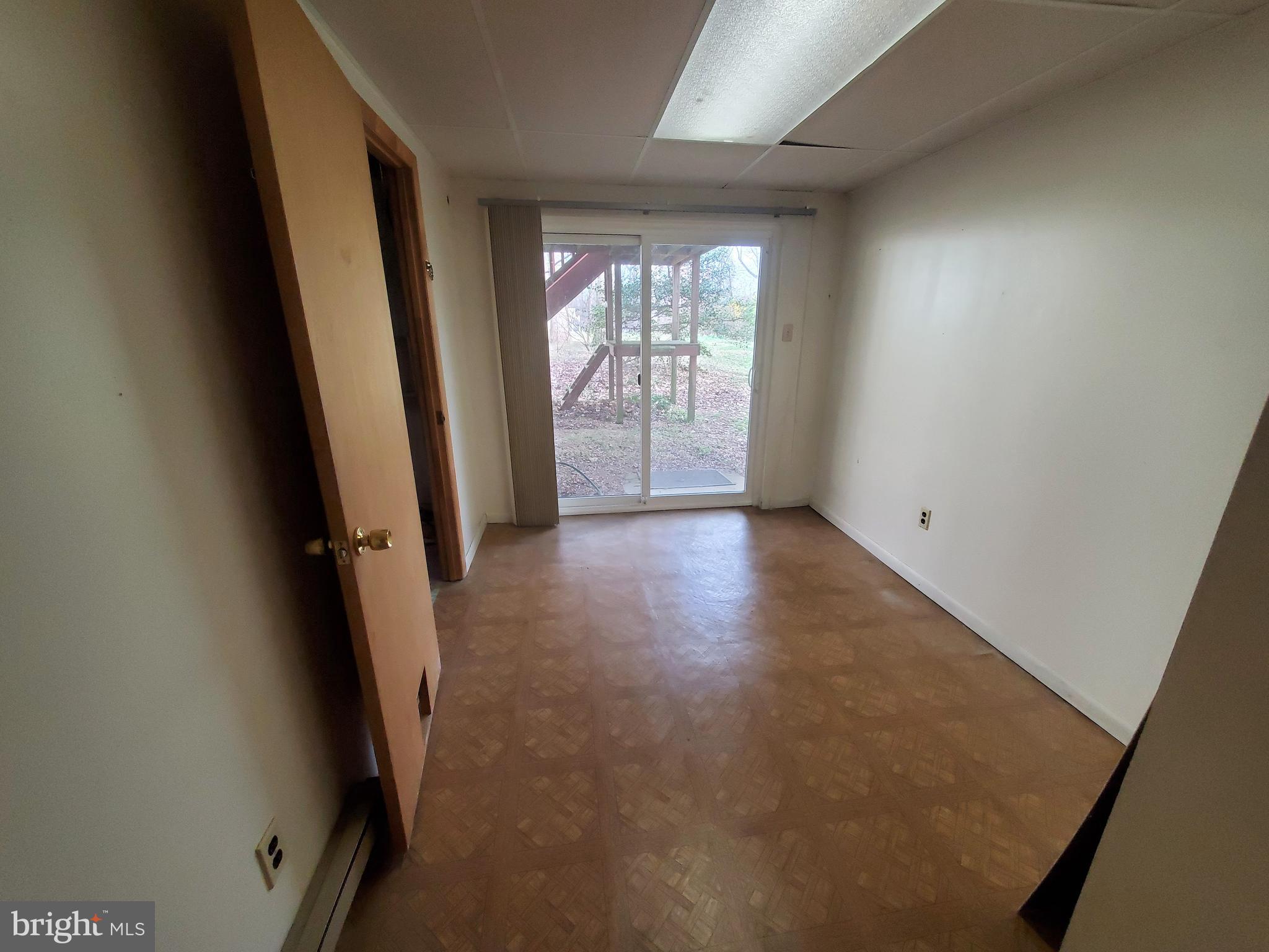 VILLAGE OF OWEN BROWN - Residential