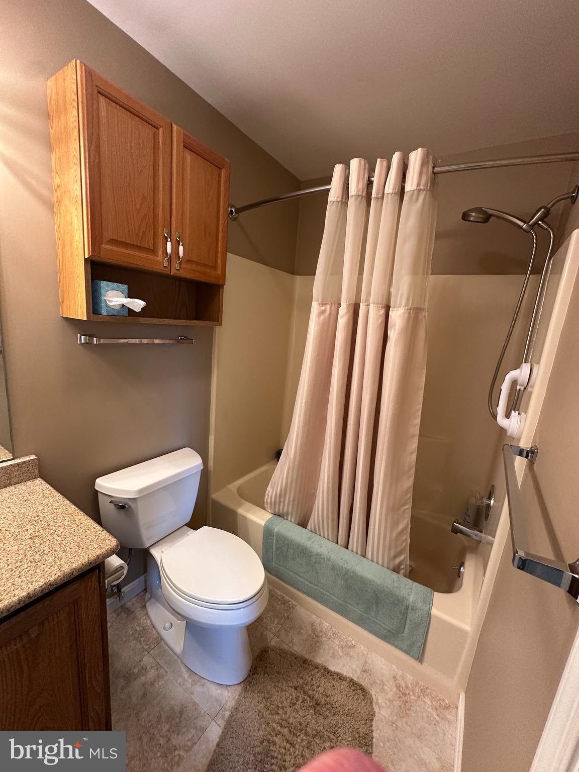 LOGANS RUN - Residential