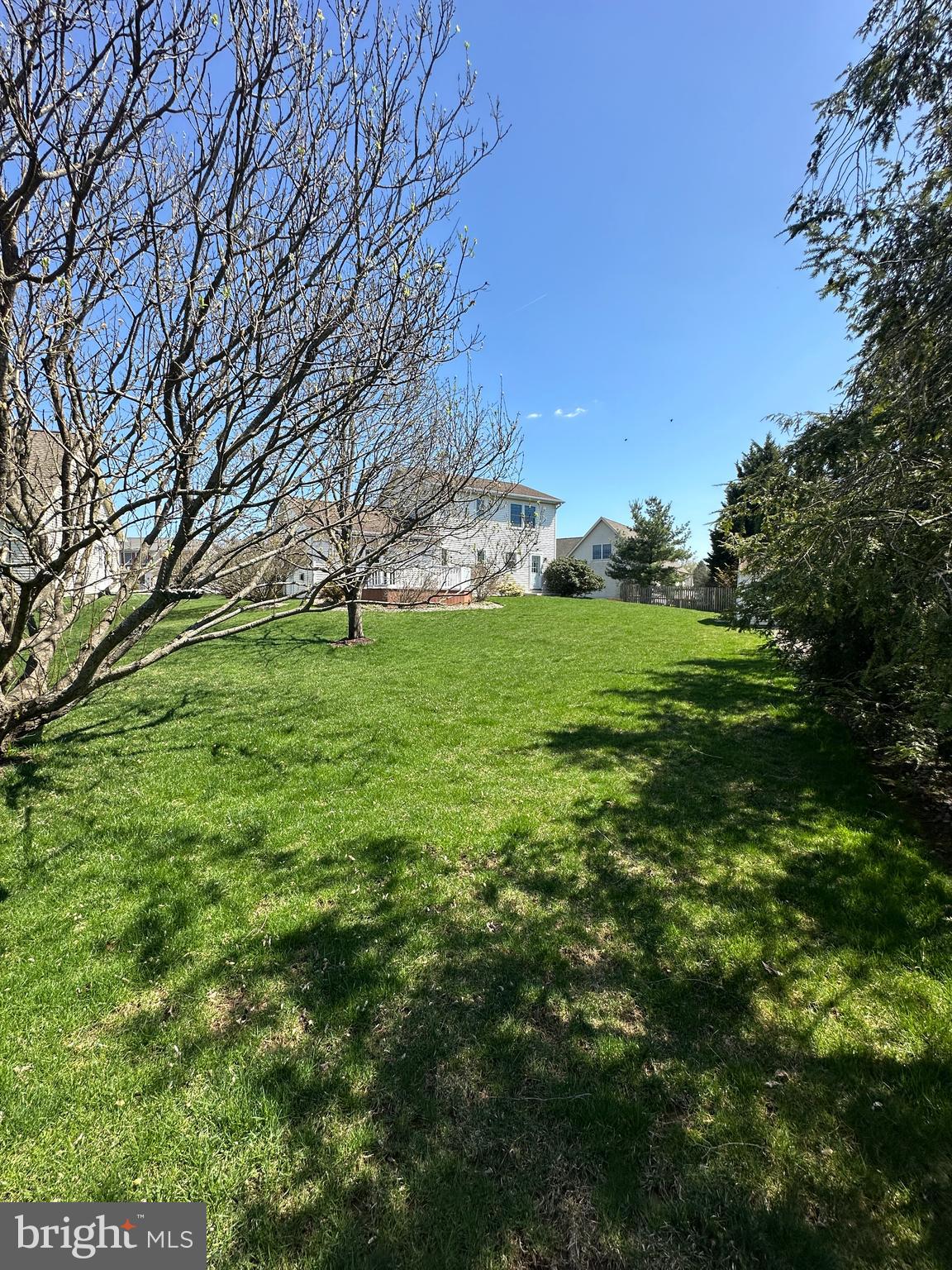 LOGANS RUN - Residential