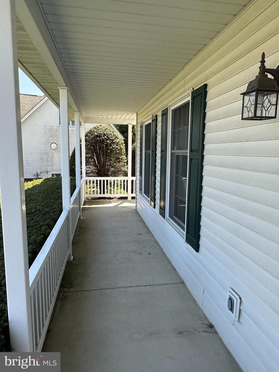 LOGANS RUN - Residential