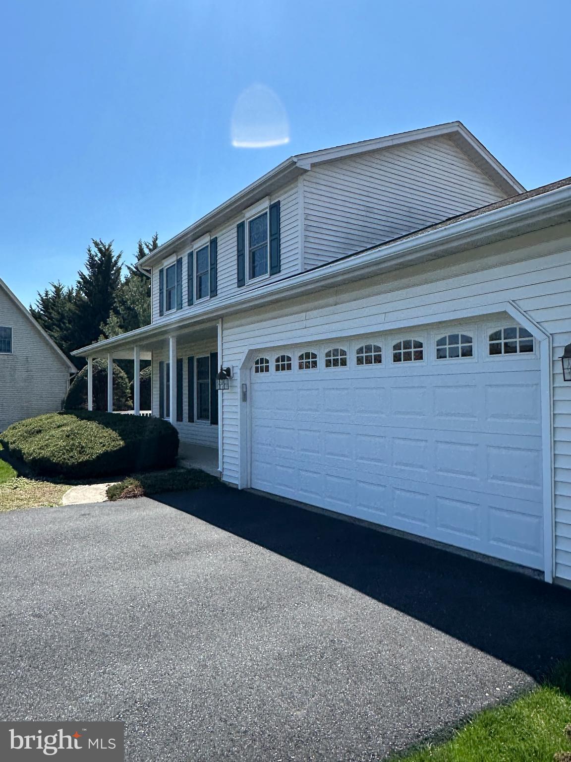 LOGANS RUN - Residential