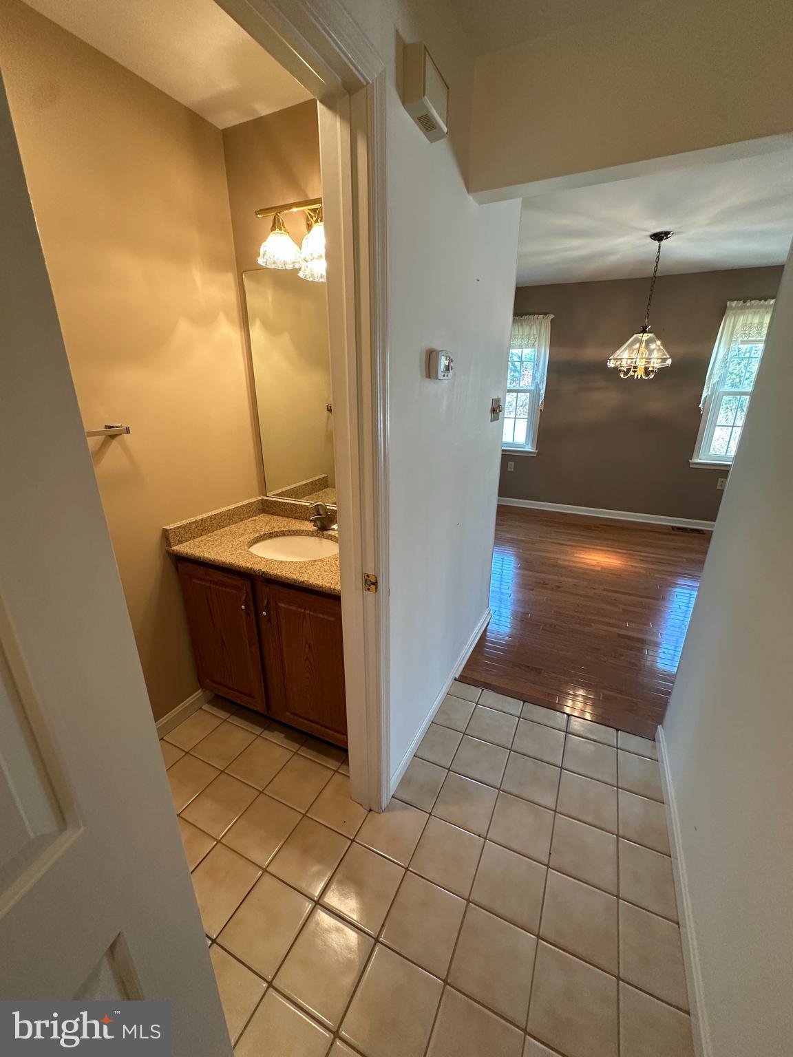 LOGANS RUN - Residential