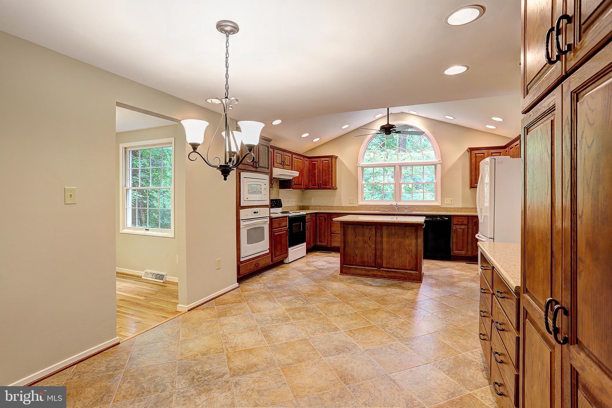 LONGFELLOW - Residential