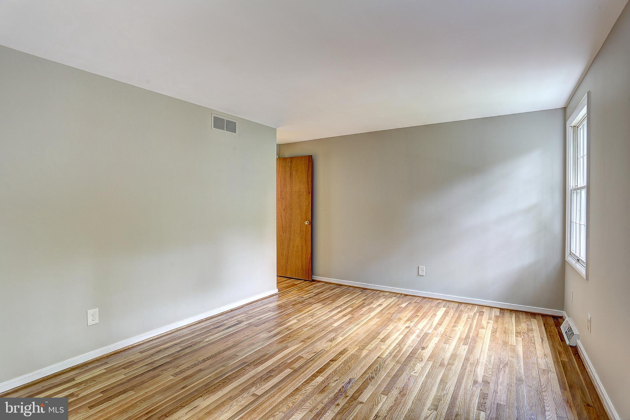 LONGFELLOW - Residential