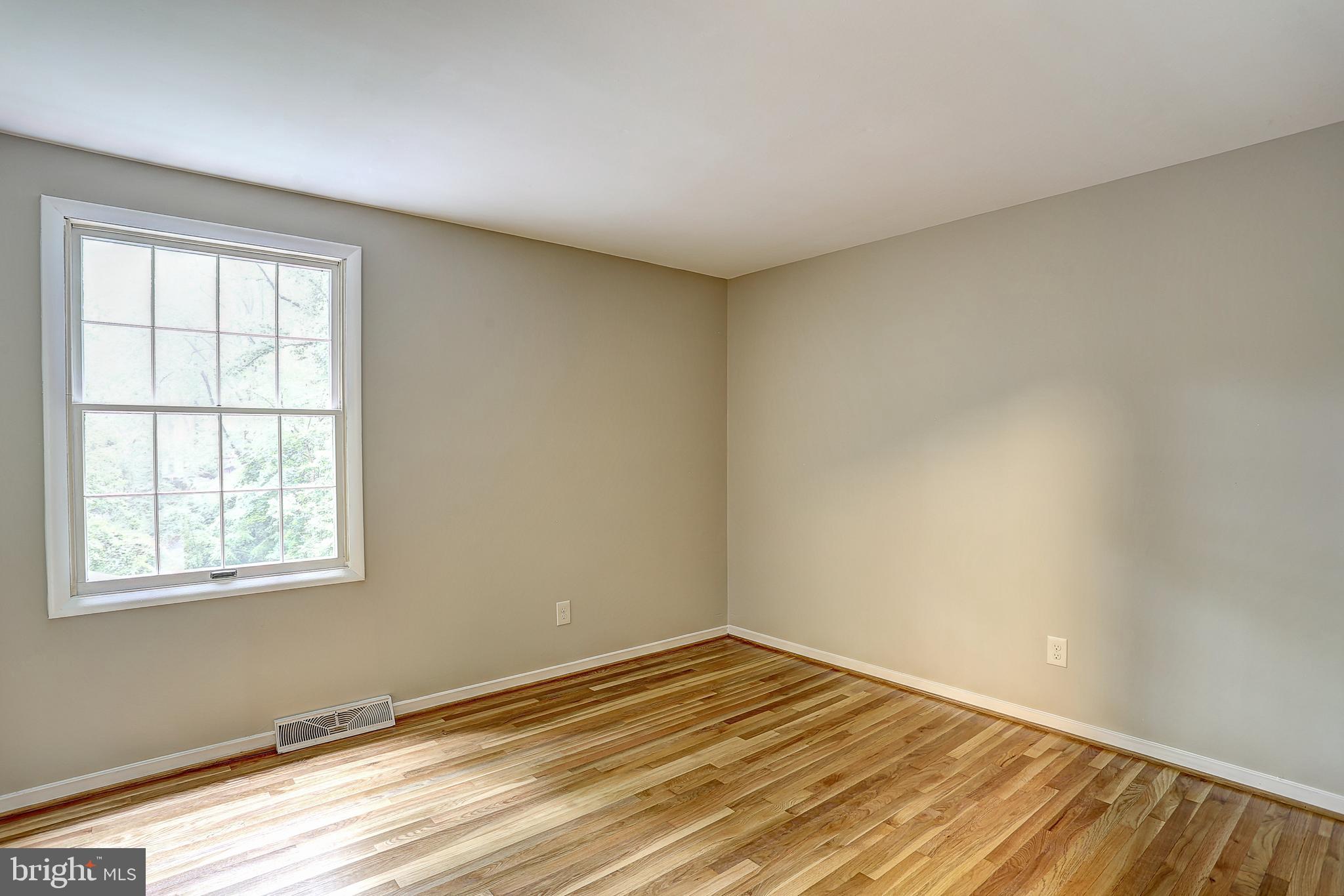 LONGFELLOW - Residential