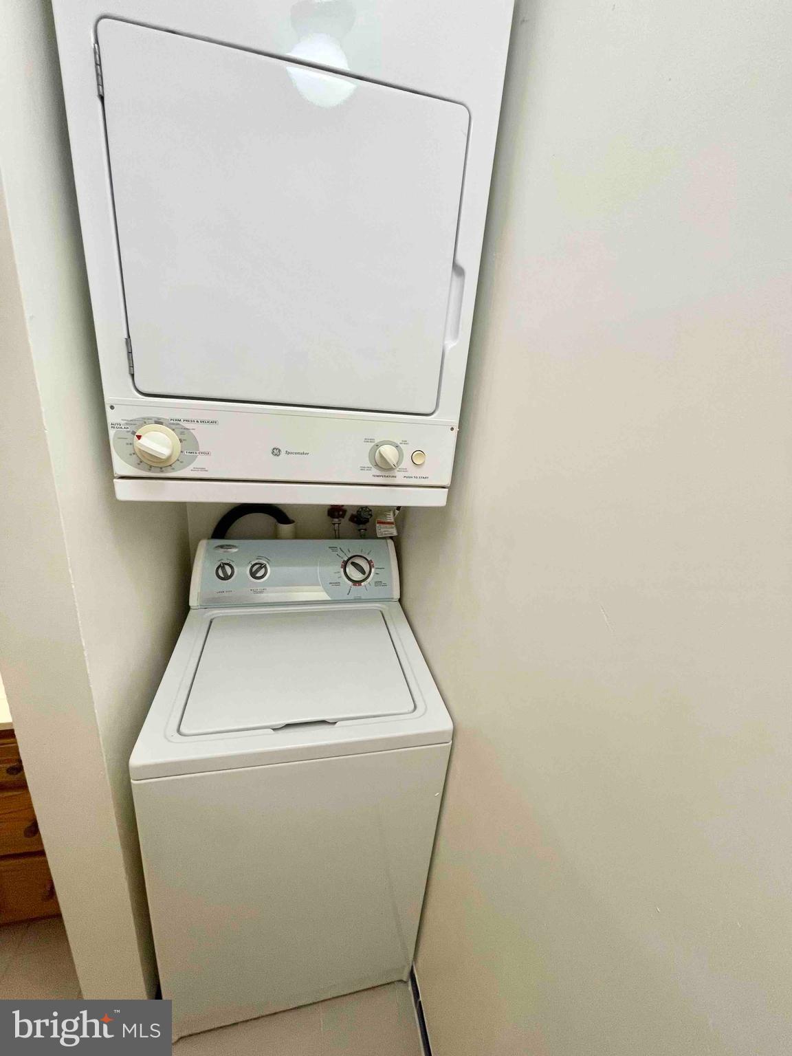 OGONTZ - Residential Lease