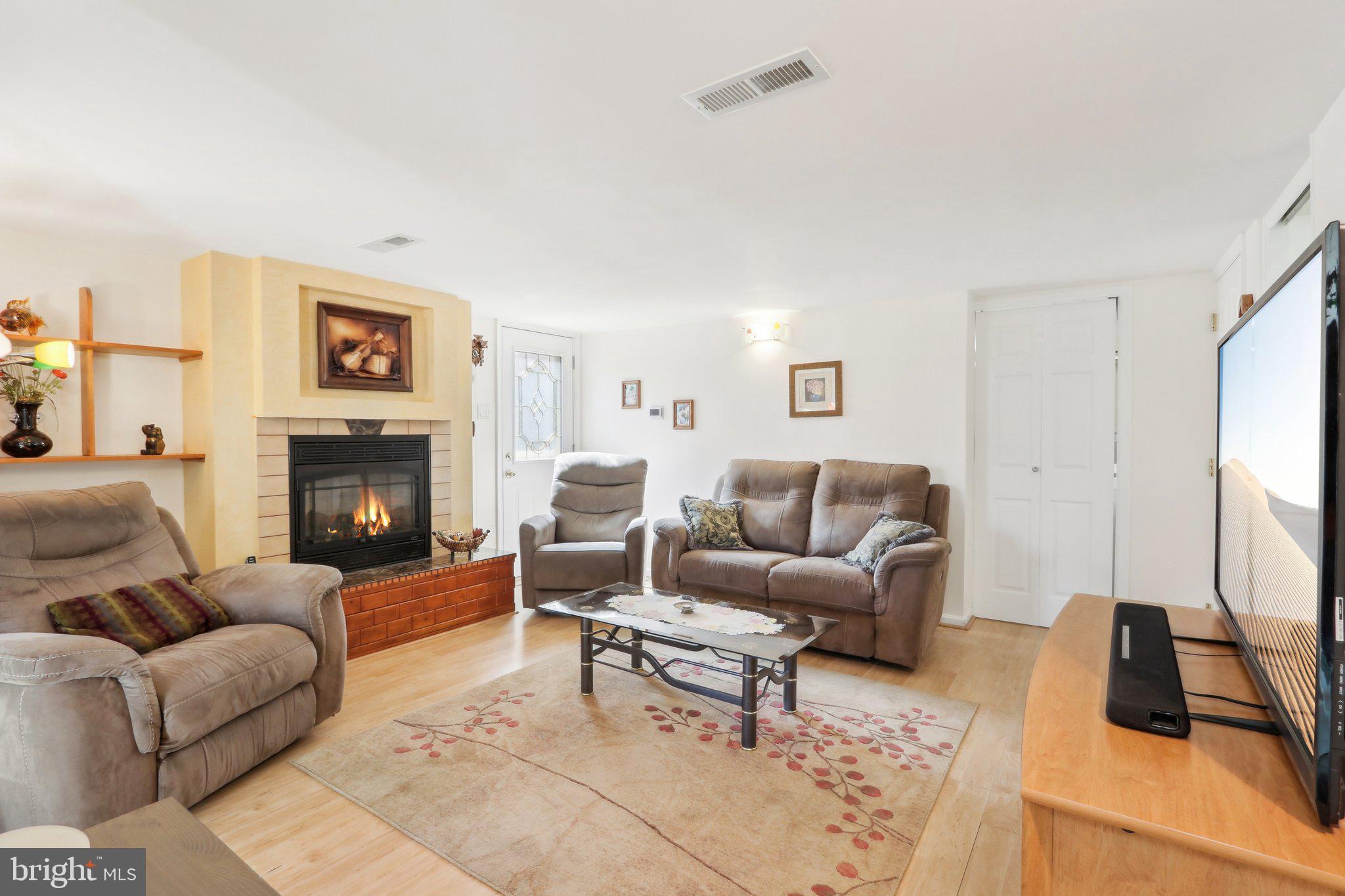 KING OF PRUSSIA - Residential