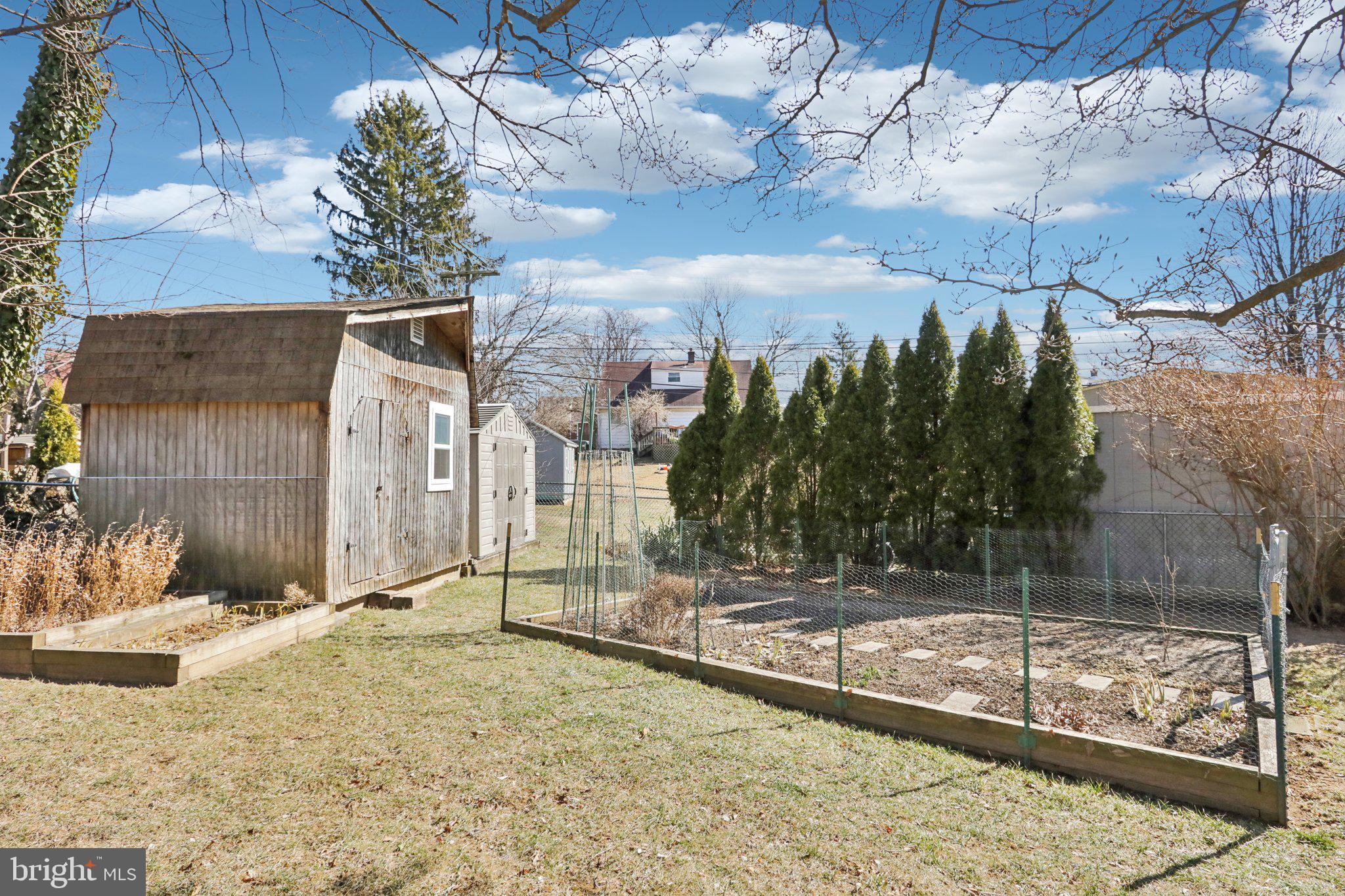 KING OF PRUSSIA - Residential