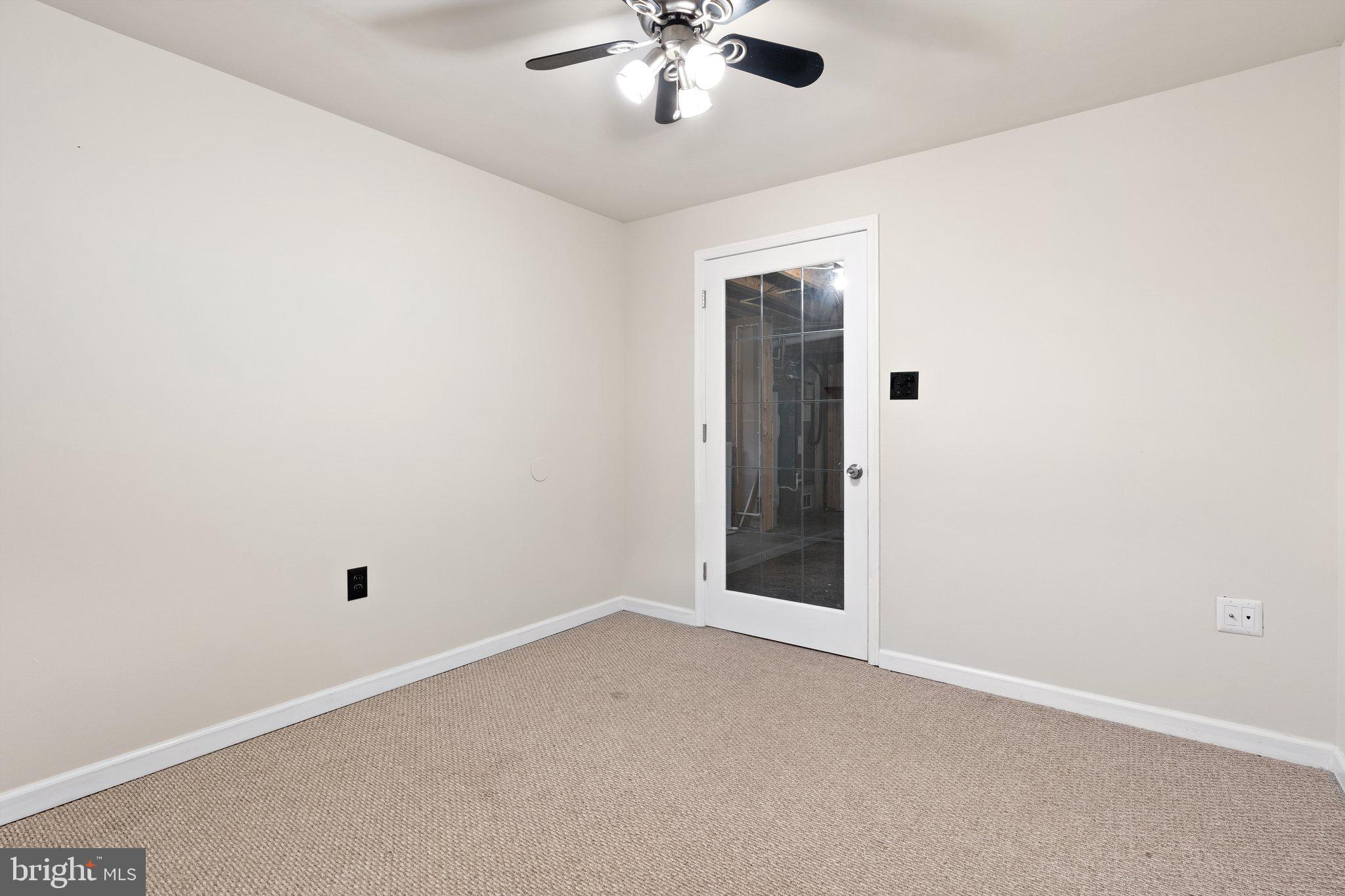 COUNTY GREEN - Residential