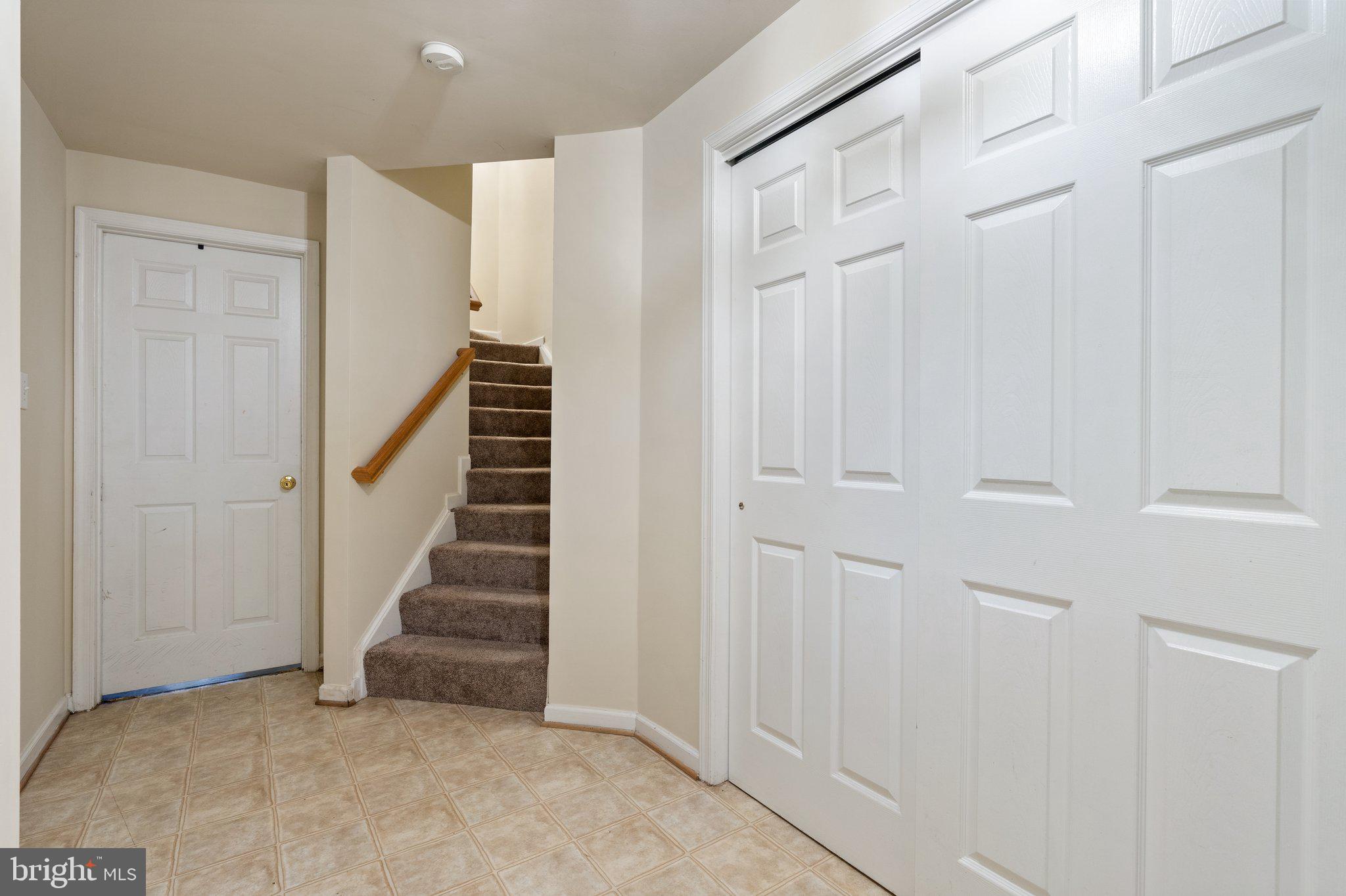 COUNTY GREEN - Residential