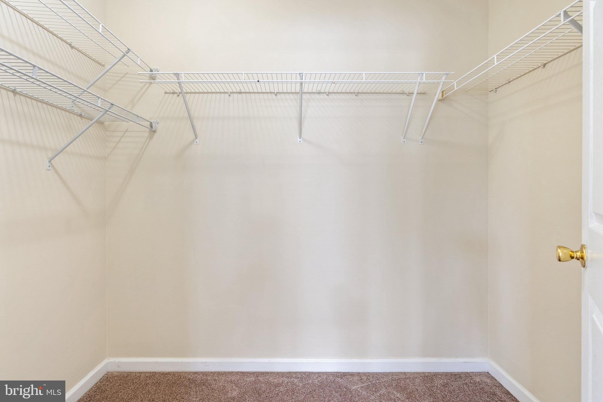 COUNTY GREEN - Residential