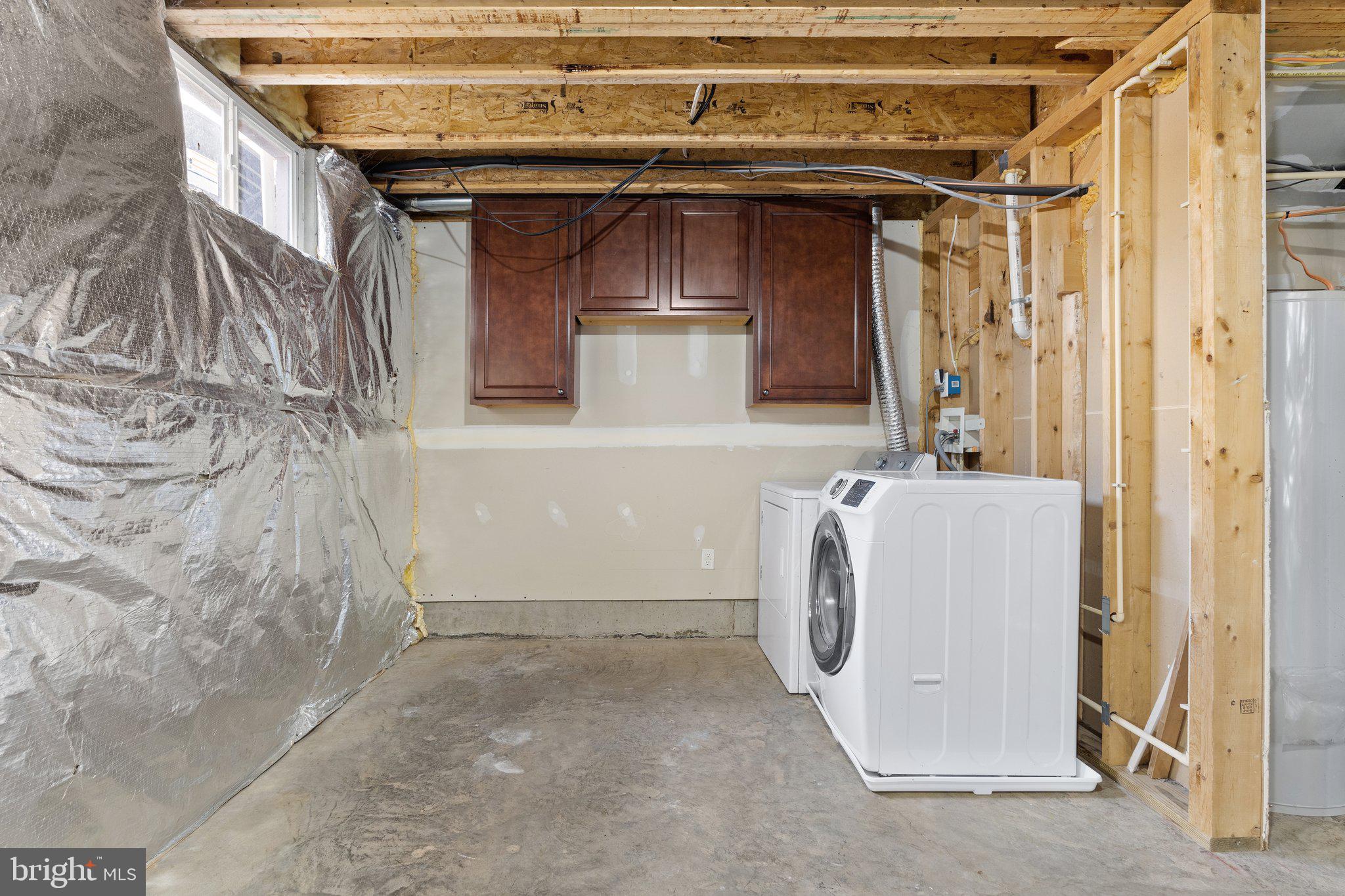 COUNTY GREEN - Residential