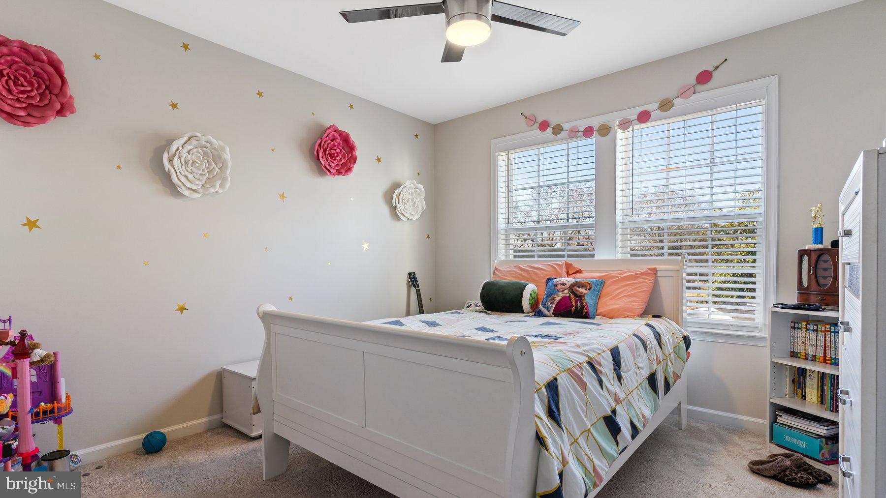 TANTALLON SQUARE - Residential