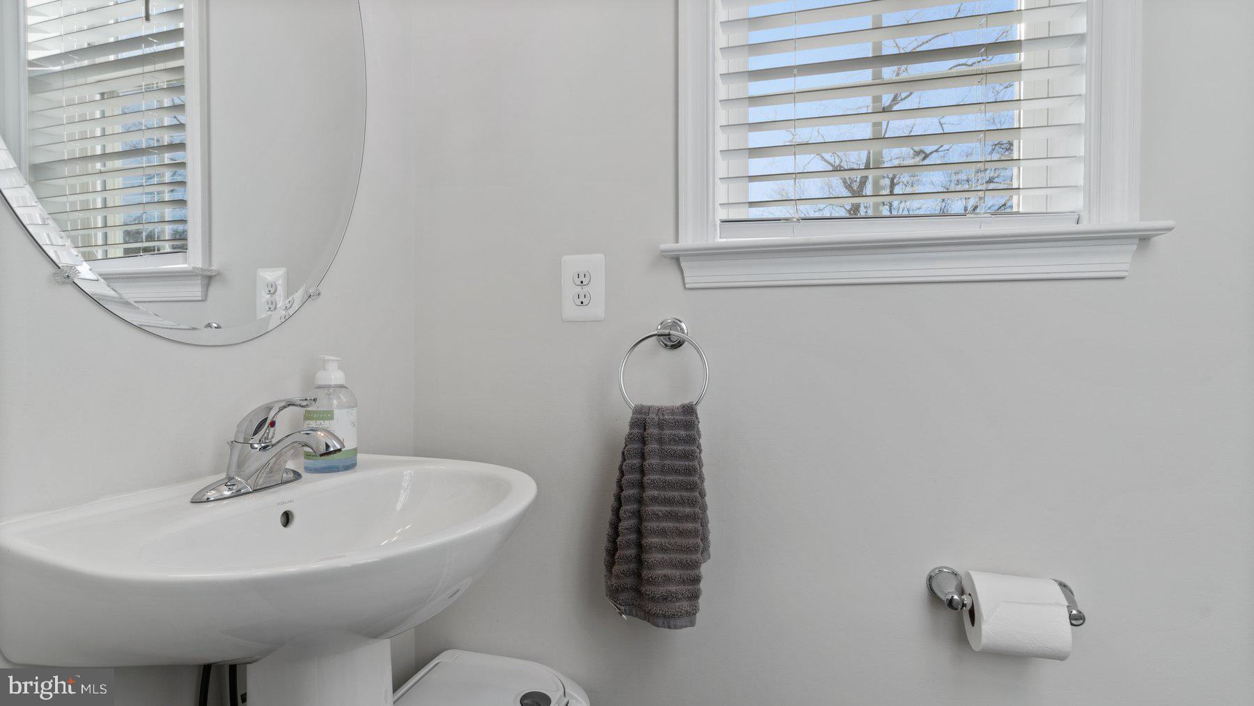 TANTALLON SQUARE - Residential