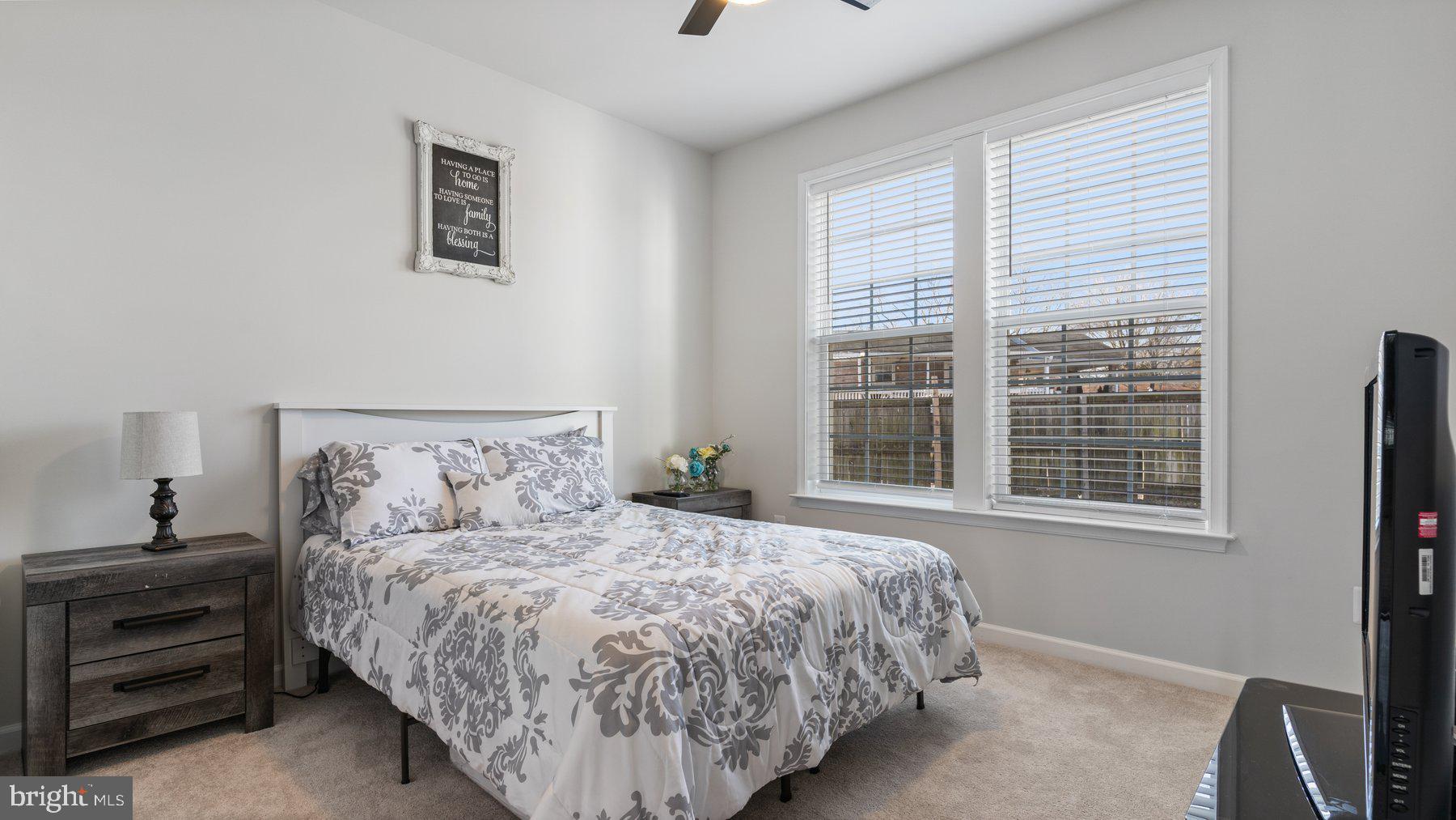 TANTALLON SQUARE - Residential