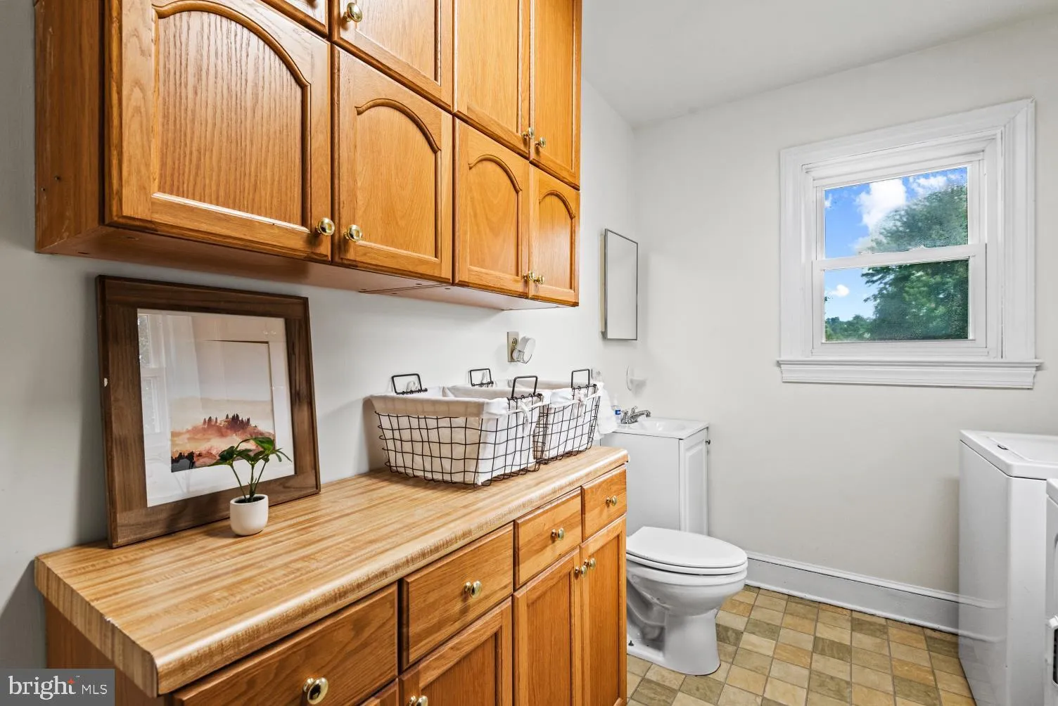 Colonial Beach, Virginia 22443, United States, 3 Bedrooms Bedrooms, ,2 BathroomsBathrooms,Residential,Coming Soon,174281