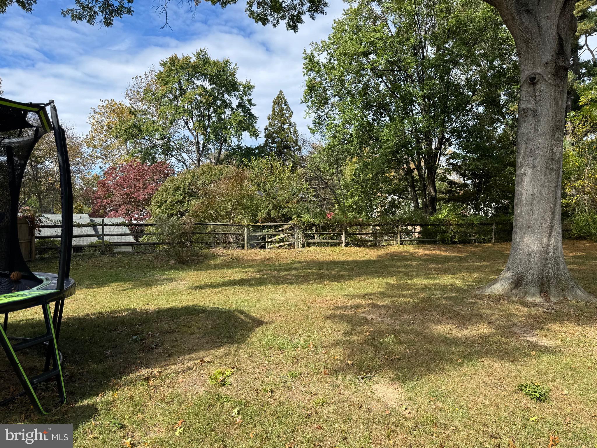 THUNDER HILL - Residential Lease