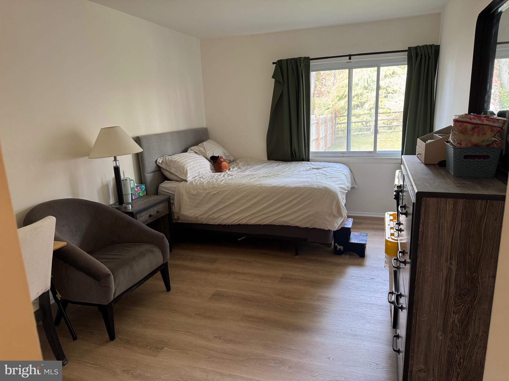 THUNDER HILL - Residential Lease