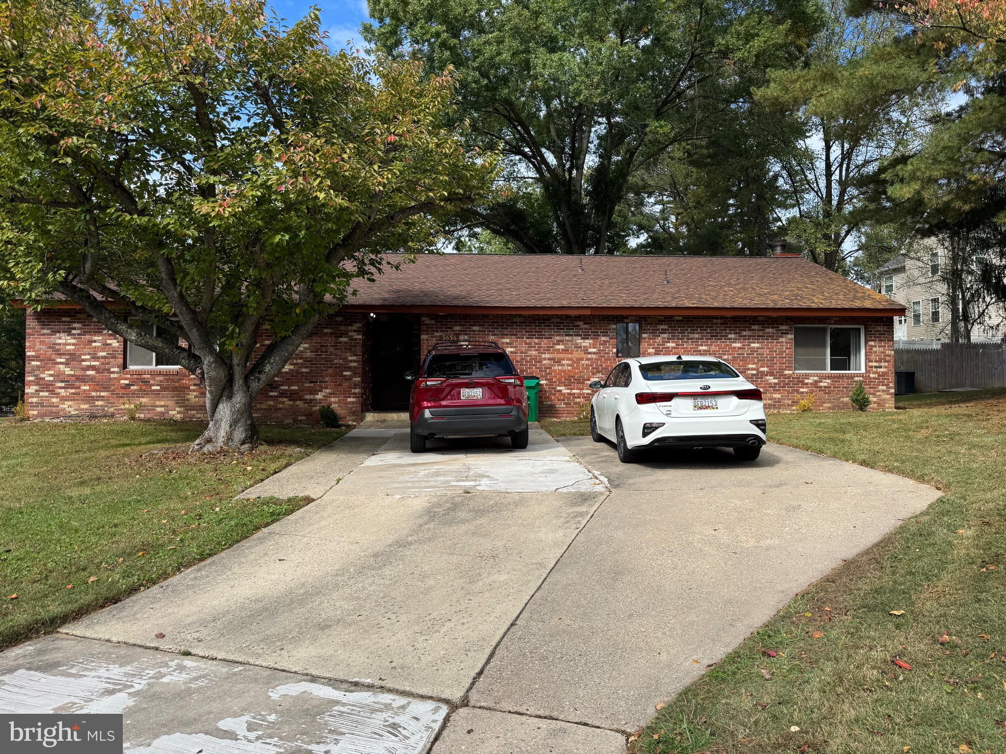 THUNDER HILL - Residential Lease