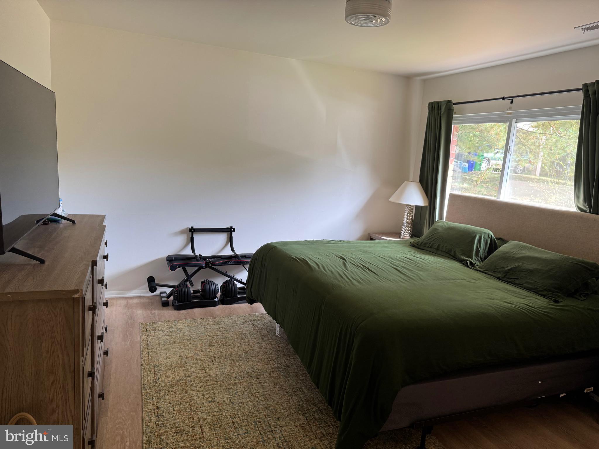 THUNDER HILL - Residential Lease