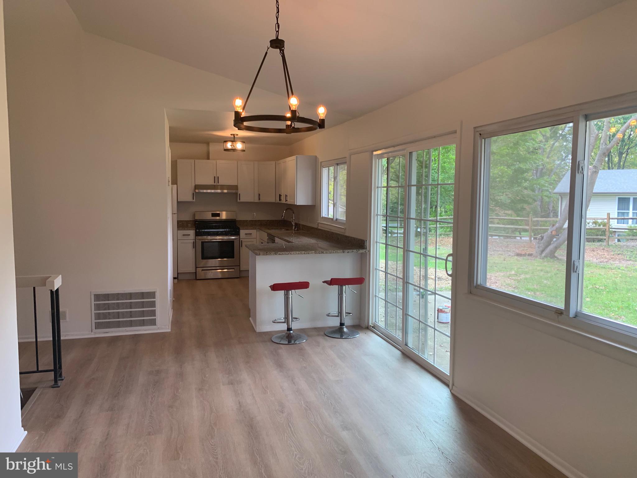 THUNDER HILL - Residential Lease