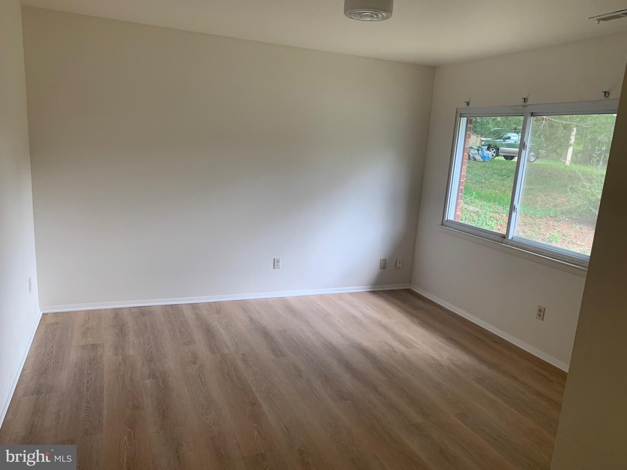 THUNDER HILL - Residential Lease