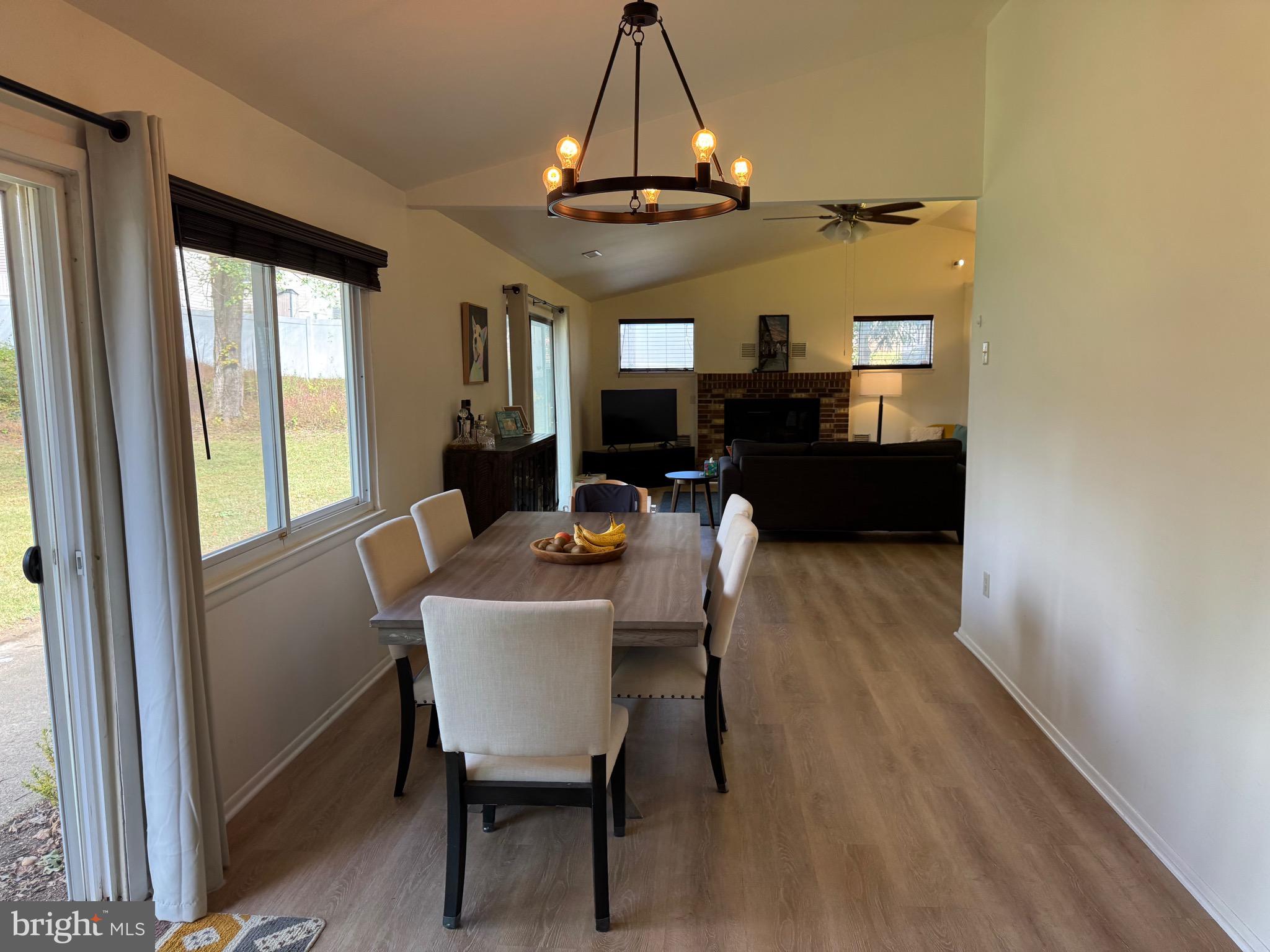 THUNDER HILL - Residential Lease