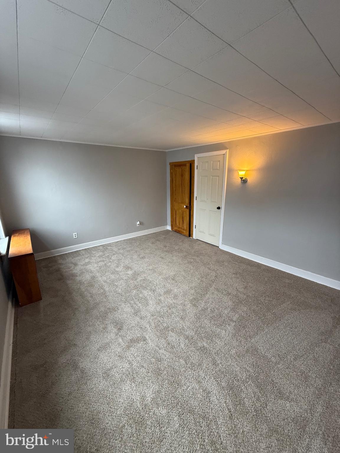 FRACKVILLE - Residential Lease