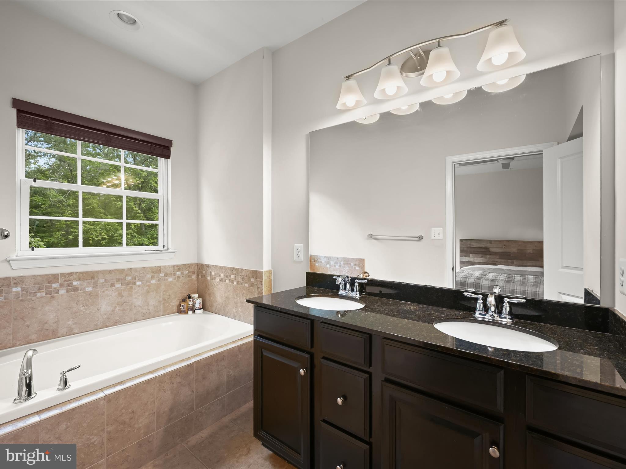 DORCHESTER WOODS - Residential