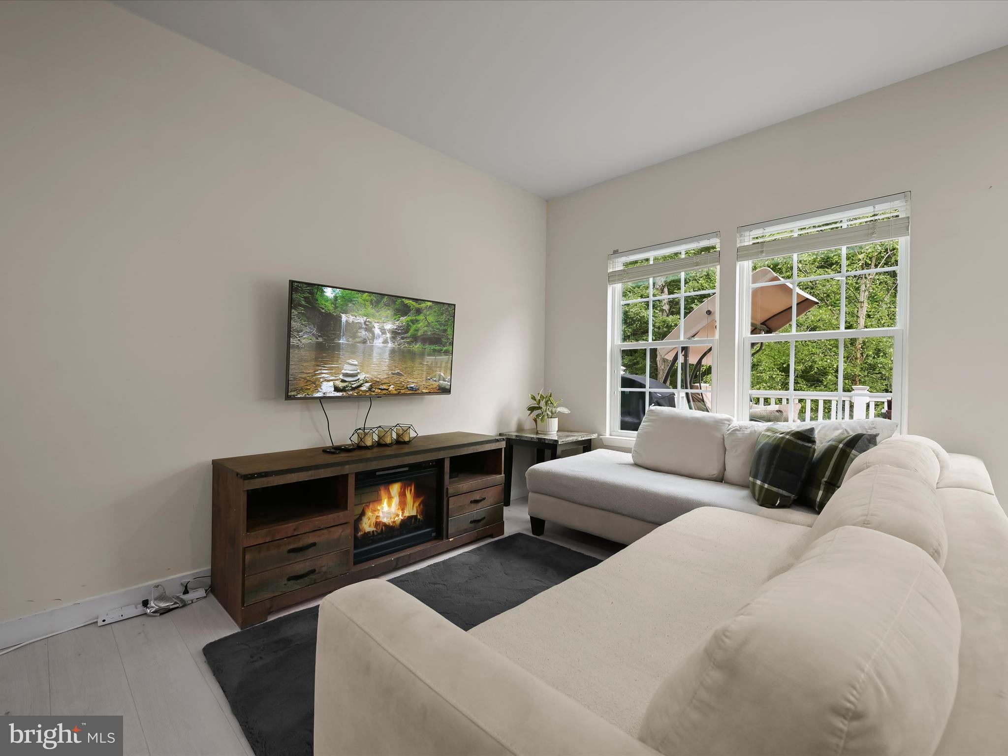 DORCHESTER WOODS - Residential