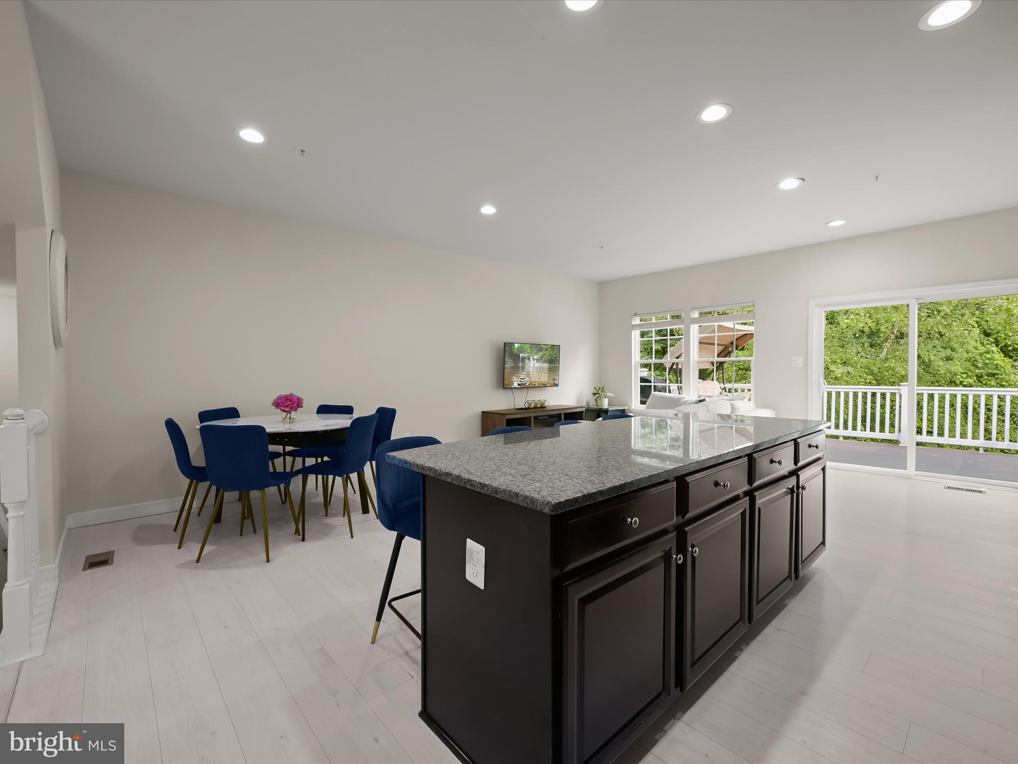 DORCHESTER WOODS - Residential