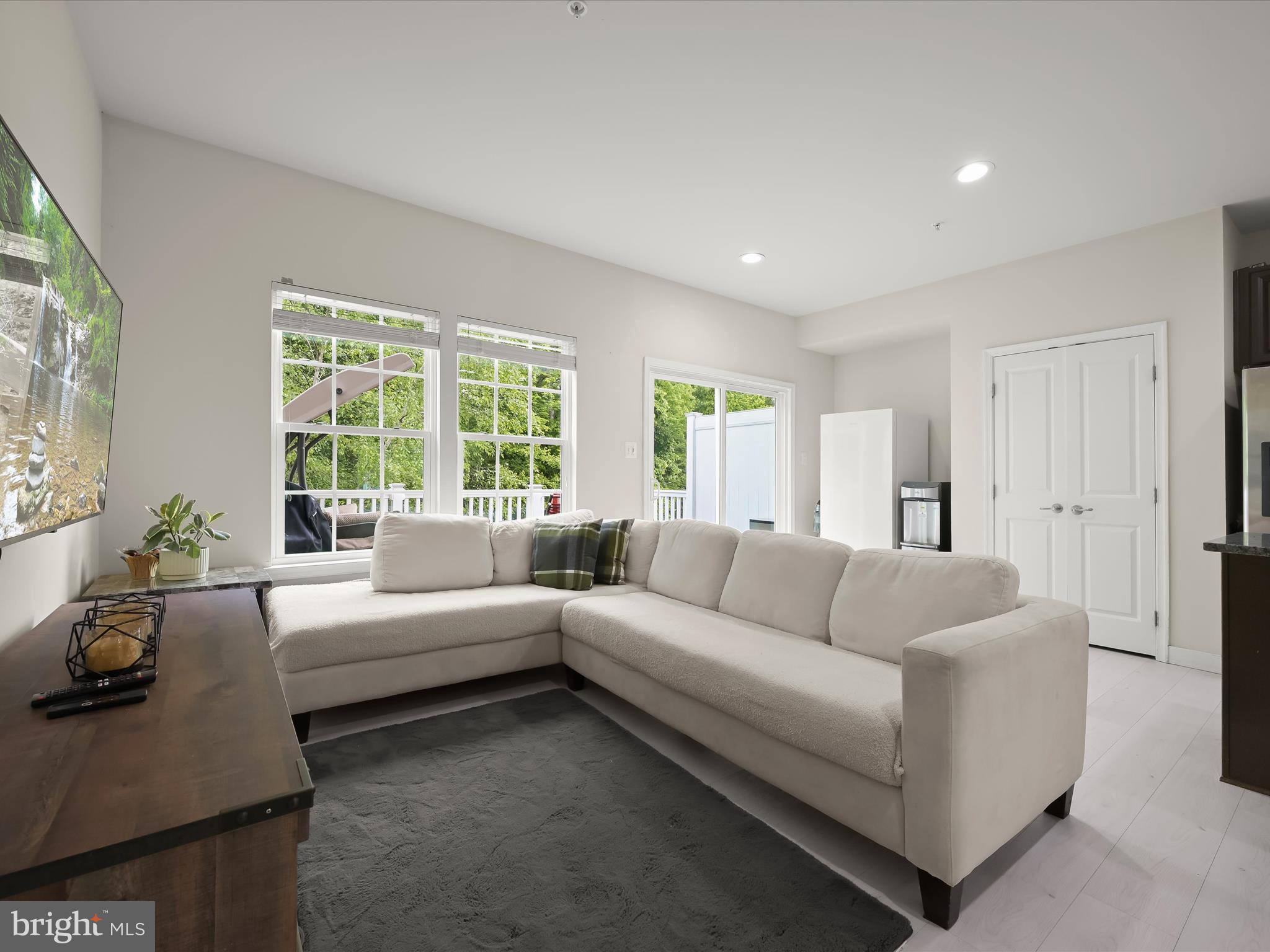 DORCHESTER WOODS - Residential