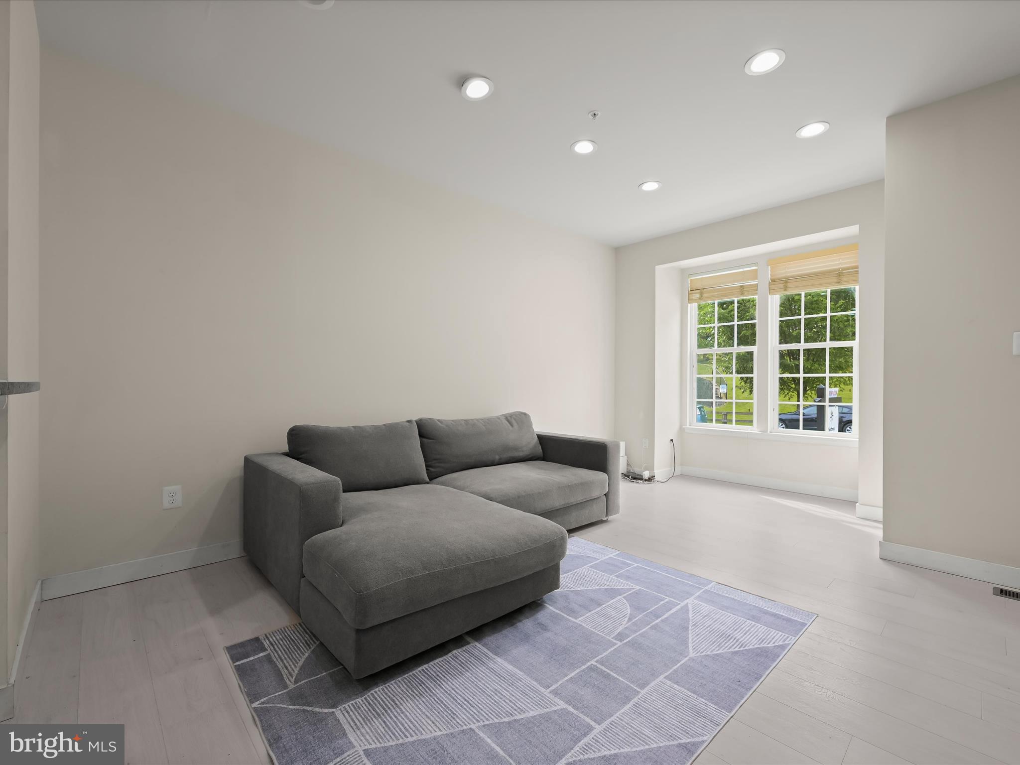 DORCHESTER WOODS - Residential