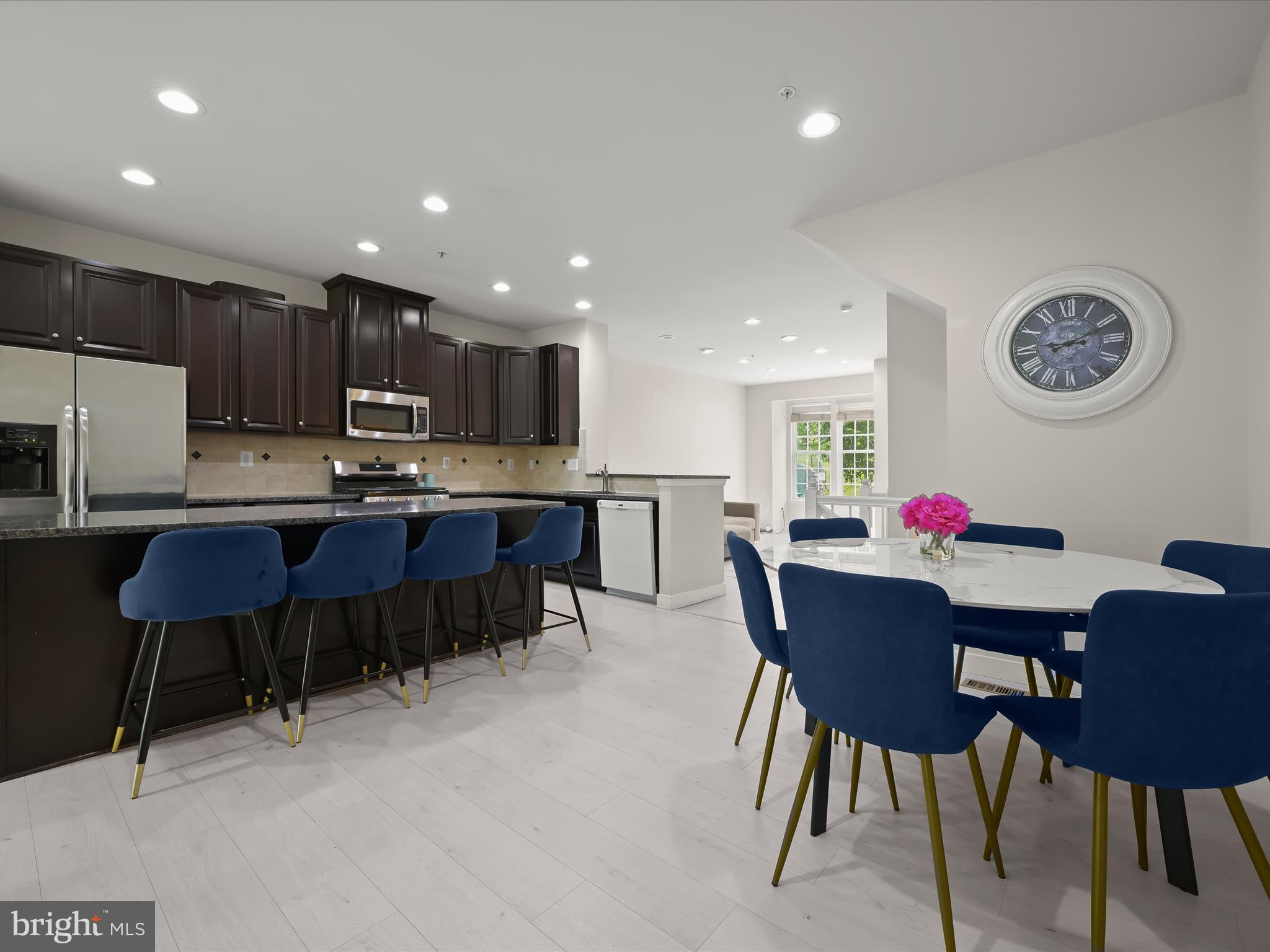 DORCHESTER WOODS - Residential