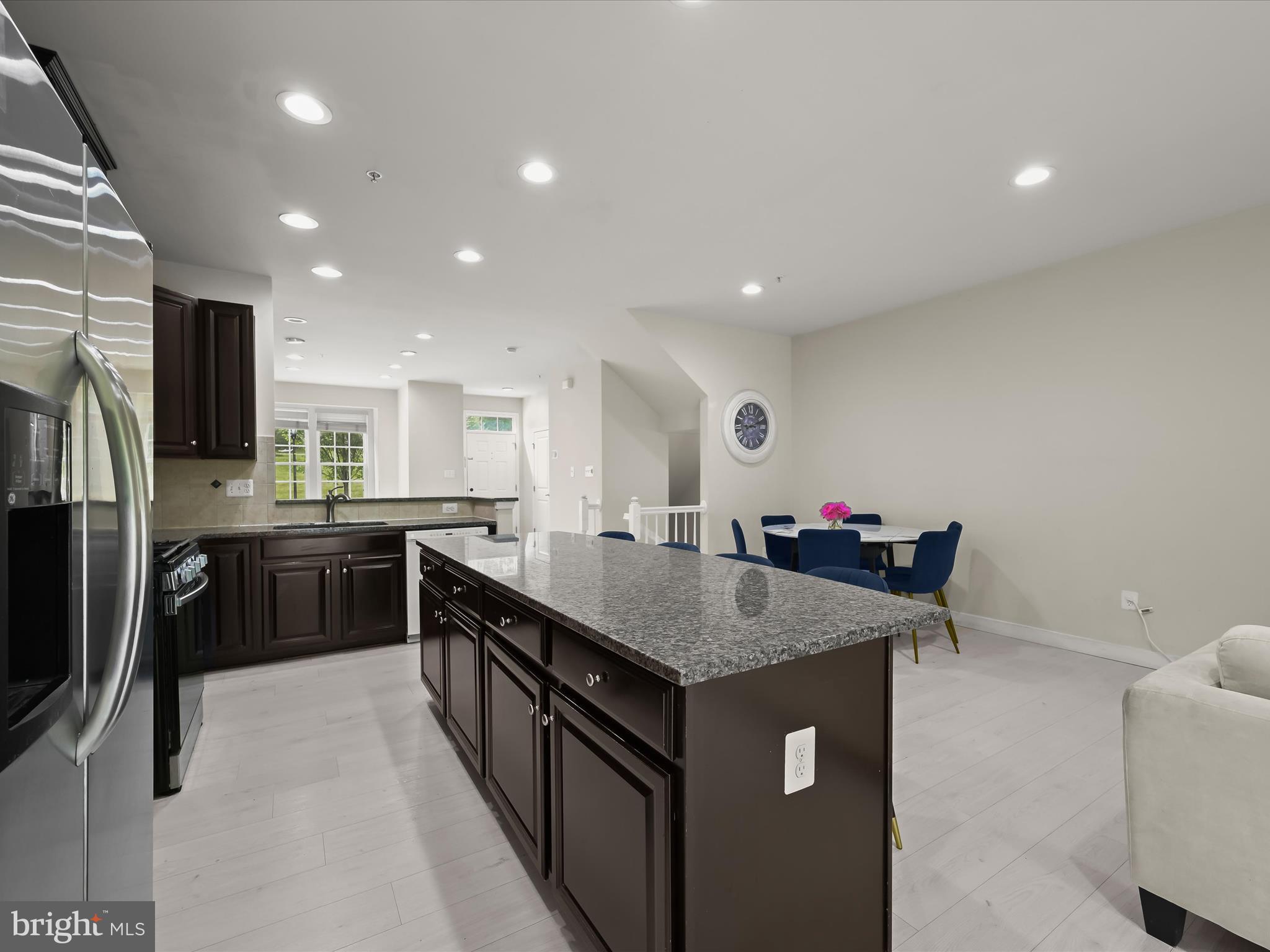 DORCHESTER WOODS - Residential