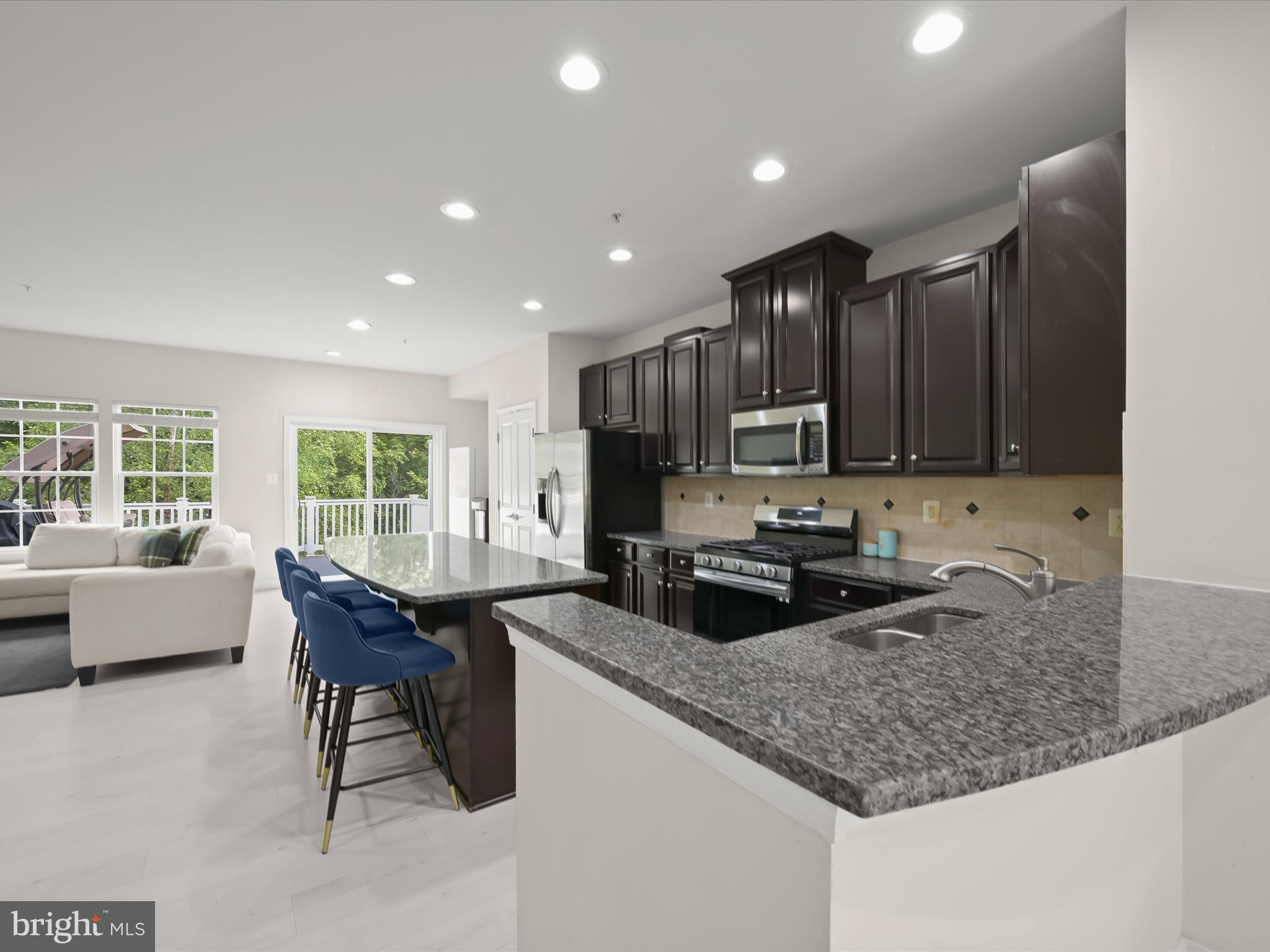 DORCHESTER WOODS - Residential