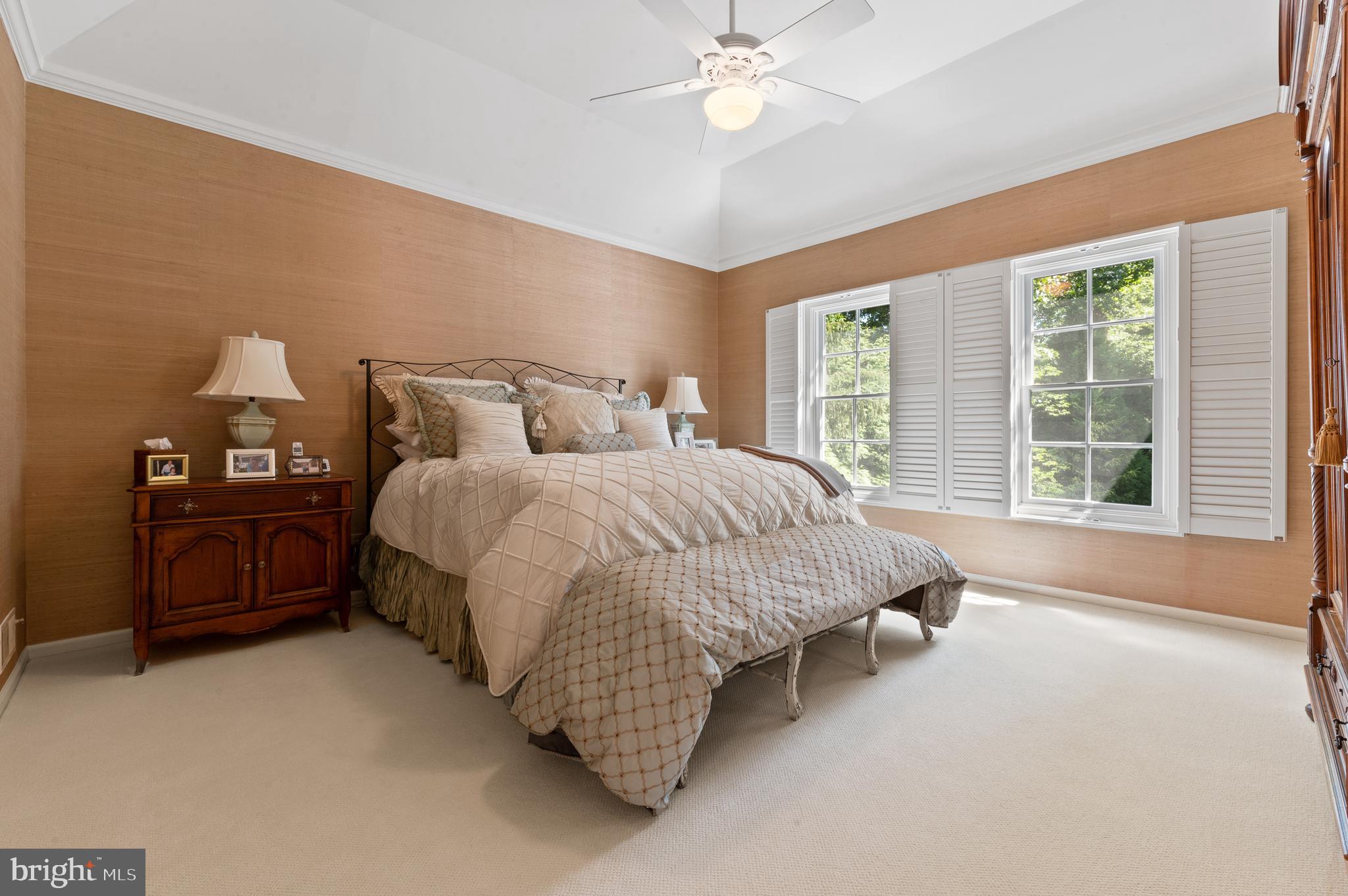 THE WOODS - Residential